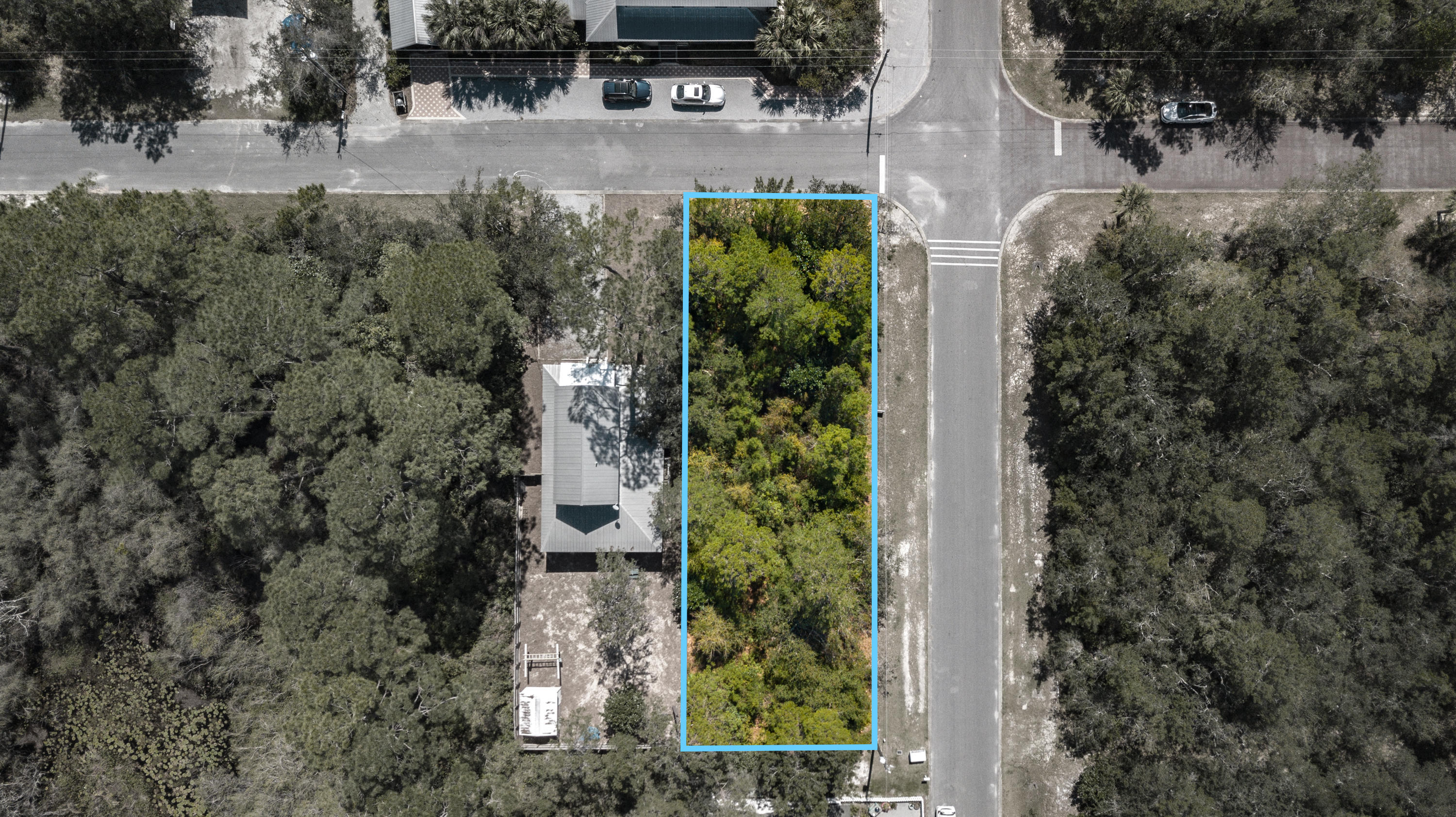 MAGNOLIA BEACH - Land