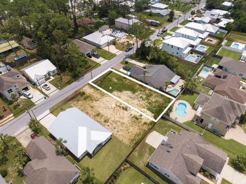 A home in Panama City Beach