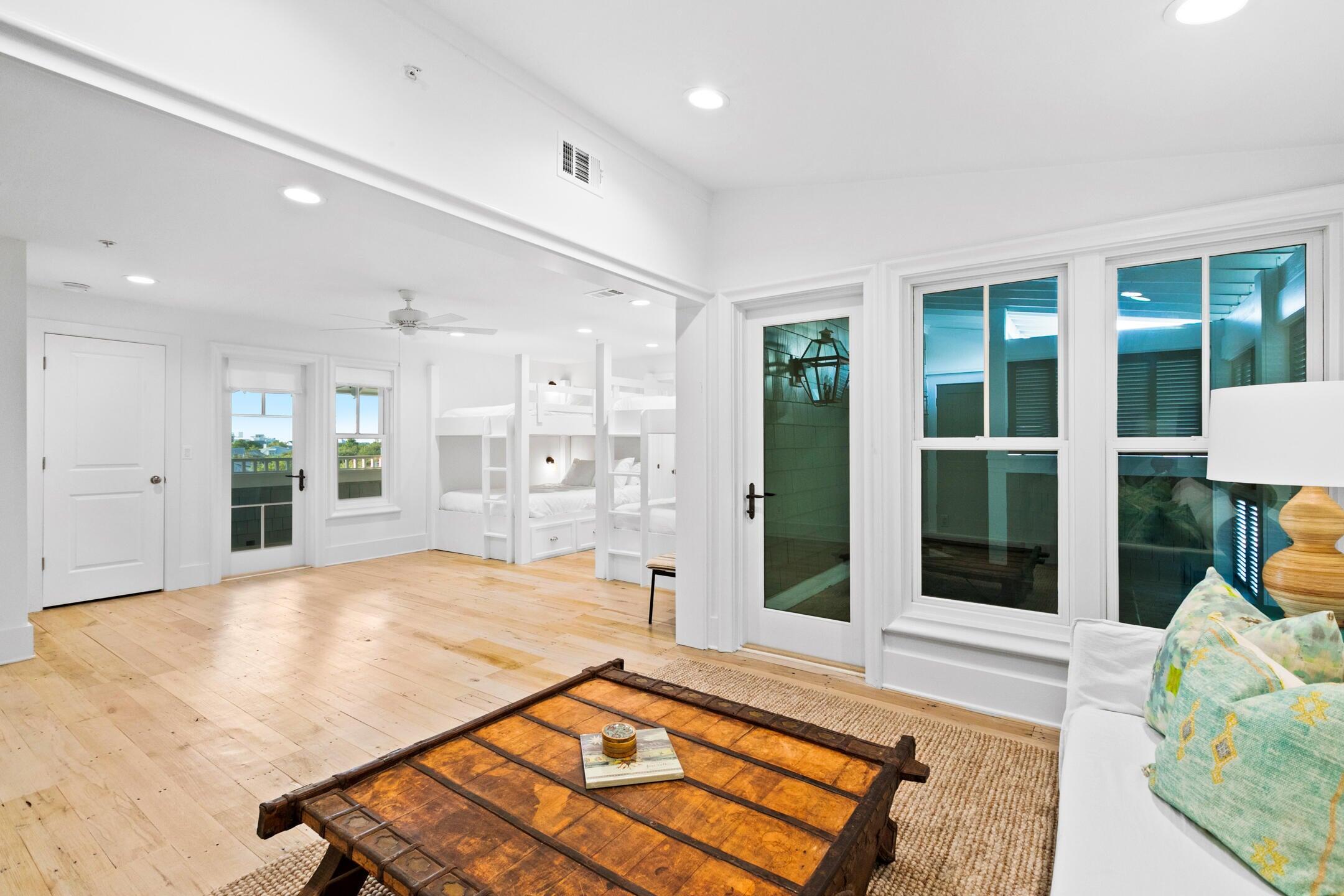 ROSEMARY BEACH - Residential