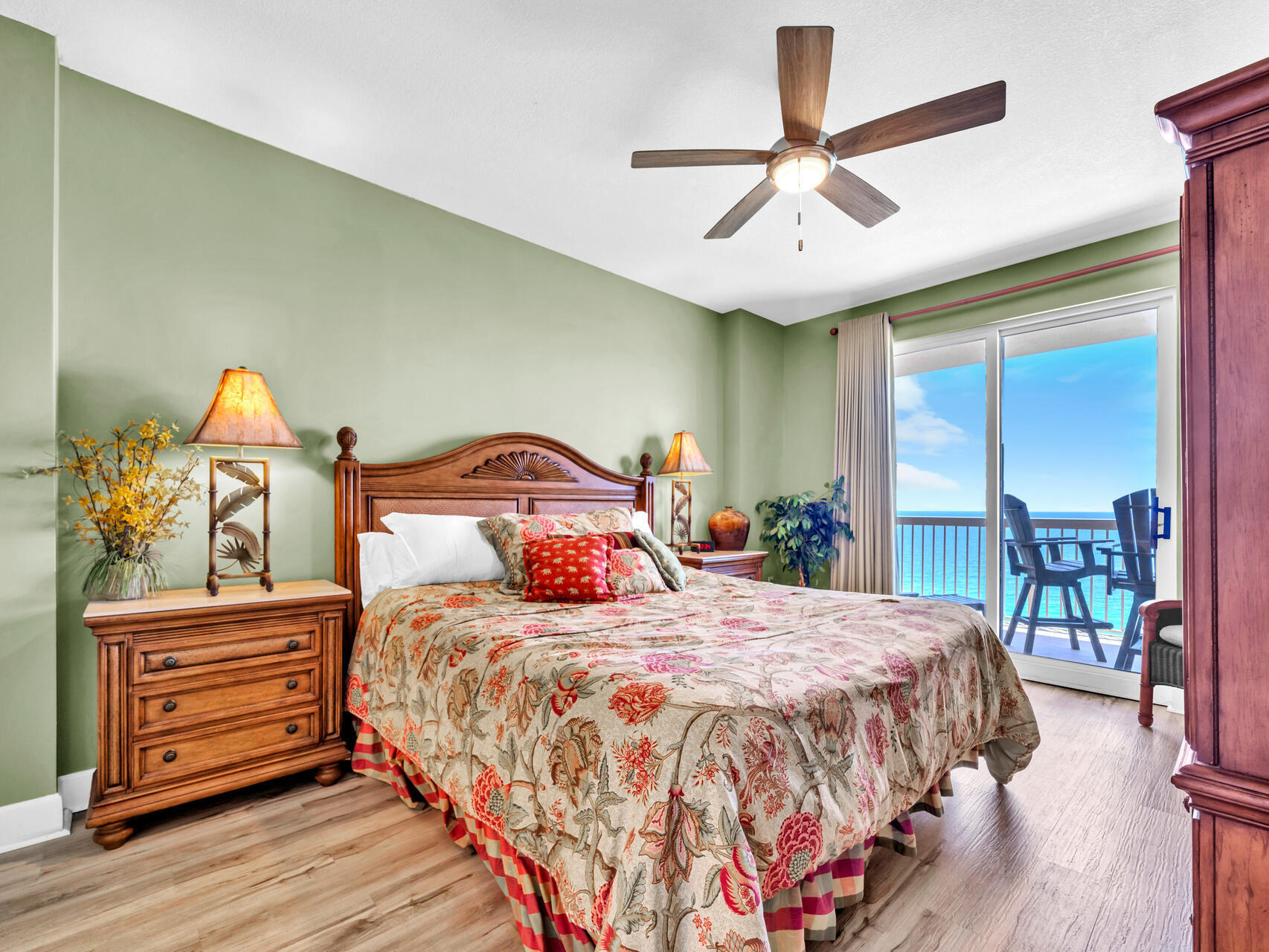 SUNRISE BEACH - Residential