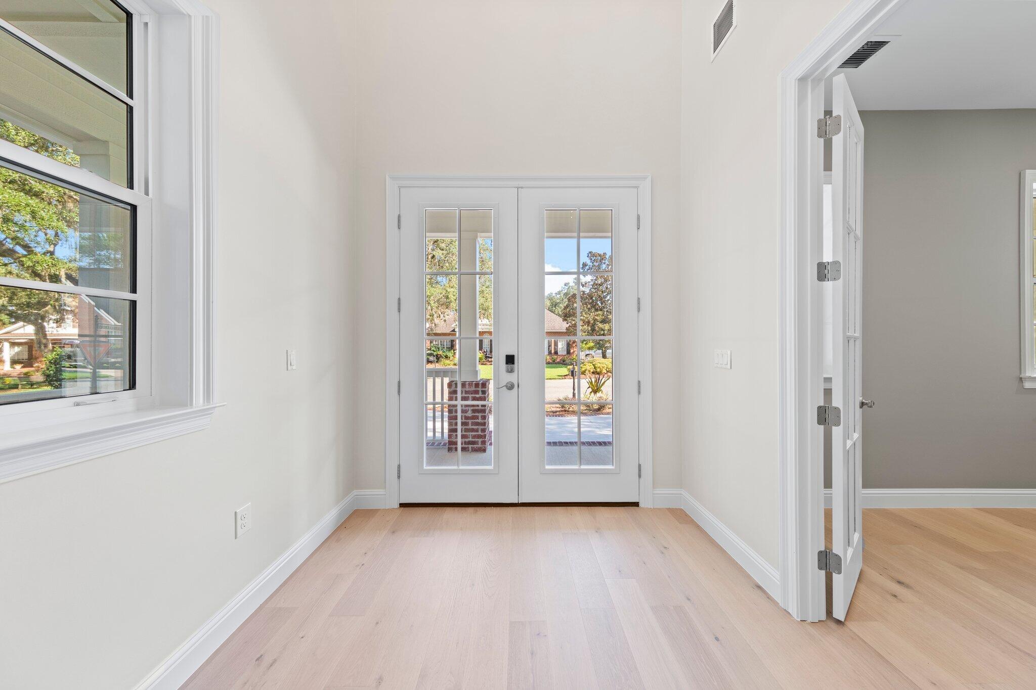 GRAND OAKS S/D - Residential Lease