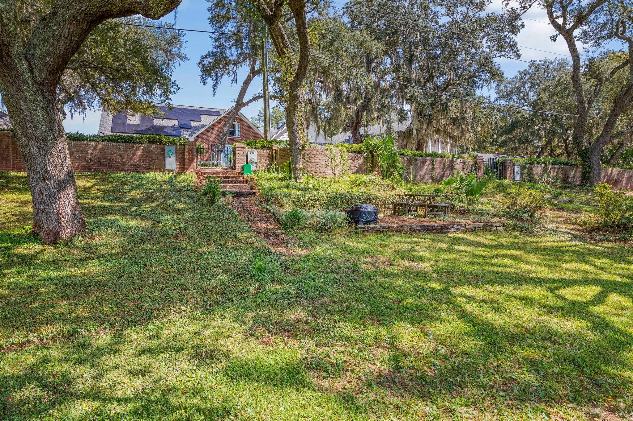 GRAND OAKS S/D - Residential Lease