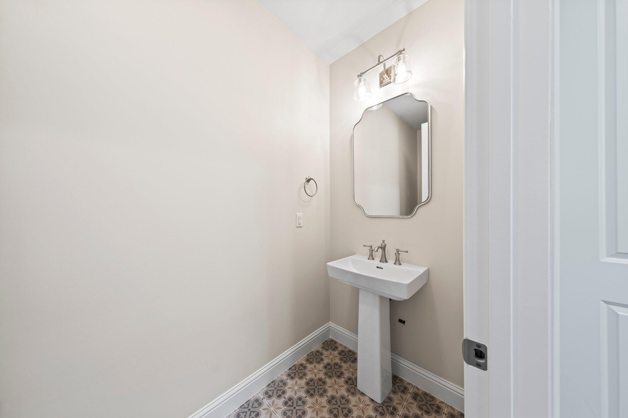 GRAND OAKS S/D - Residential Lease