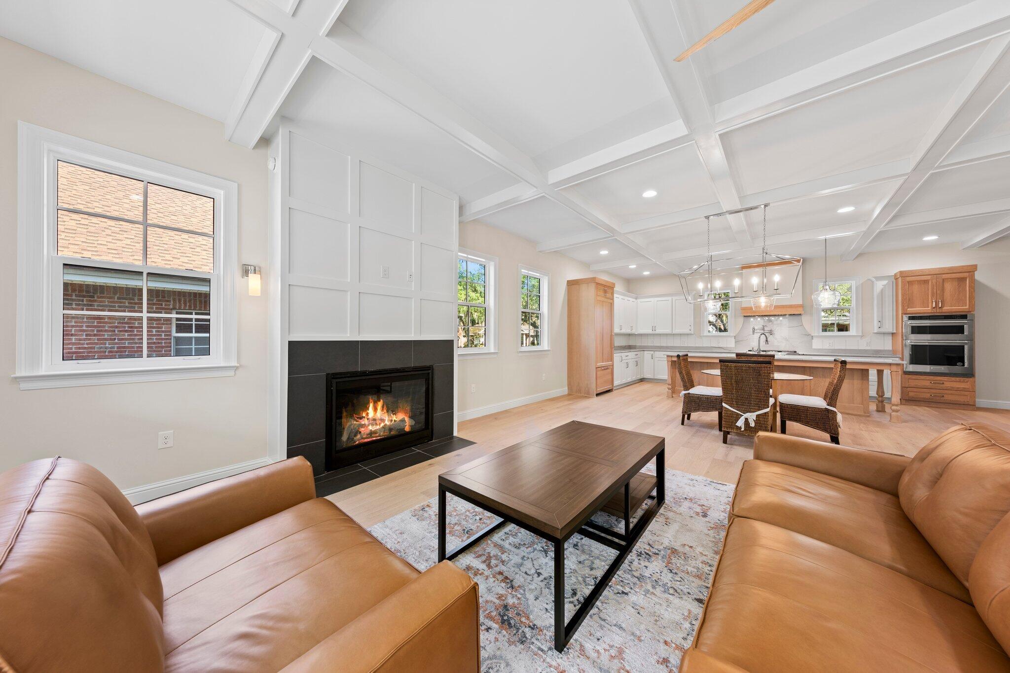 GRAND OAKS S/D - Residential Lease