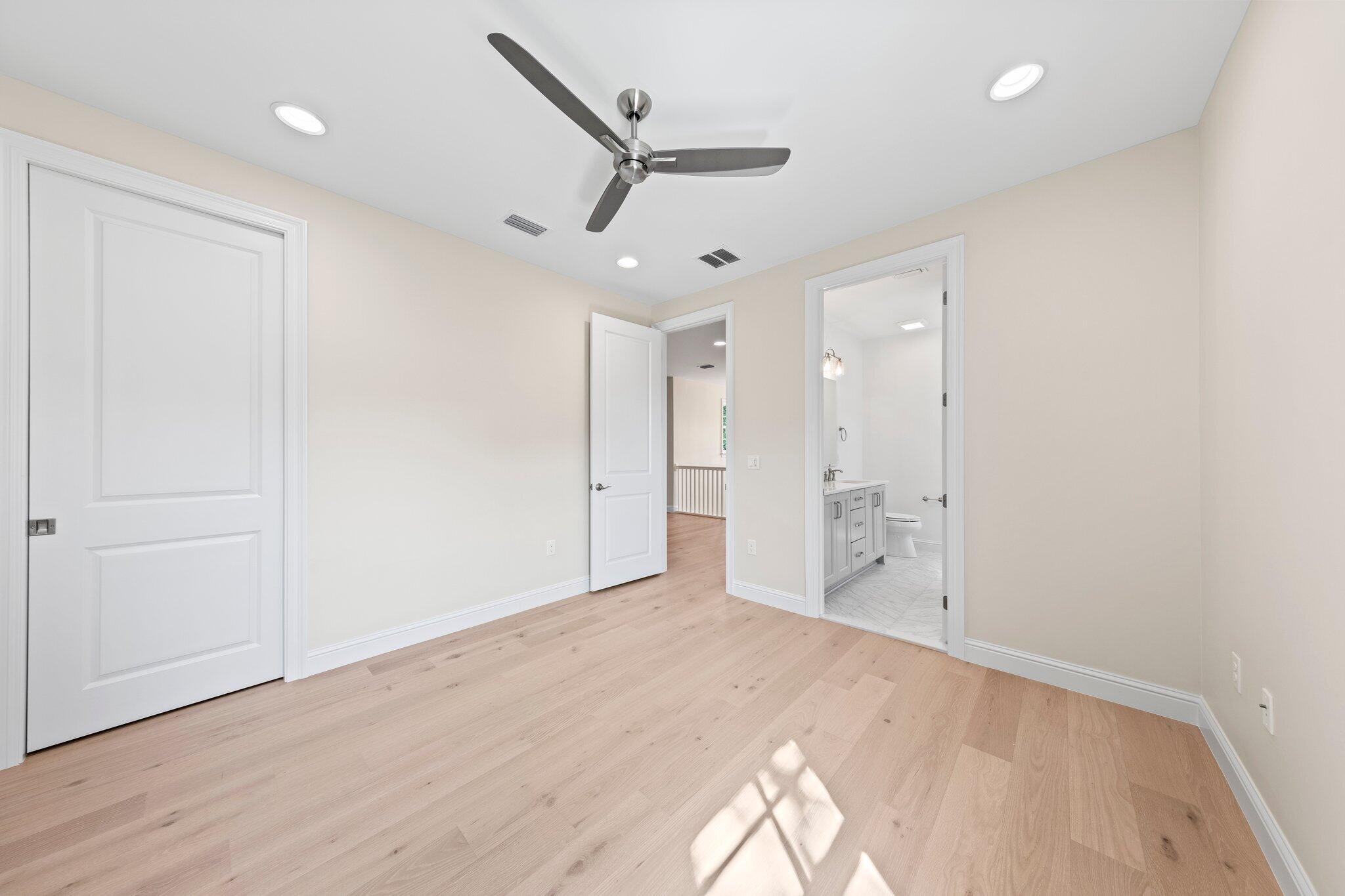 GRAND OAKS S/D - Residential Lease