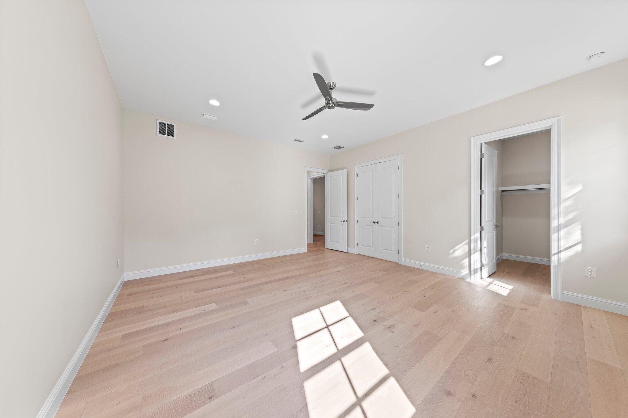 GRAND OAKS S/D - Residential Lease