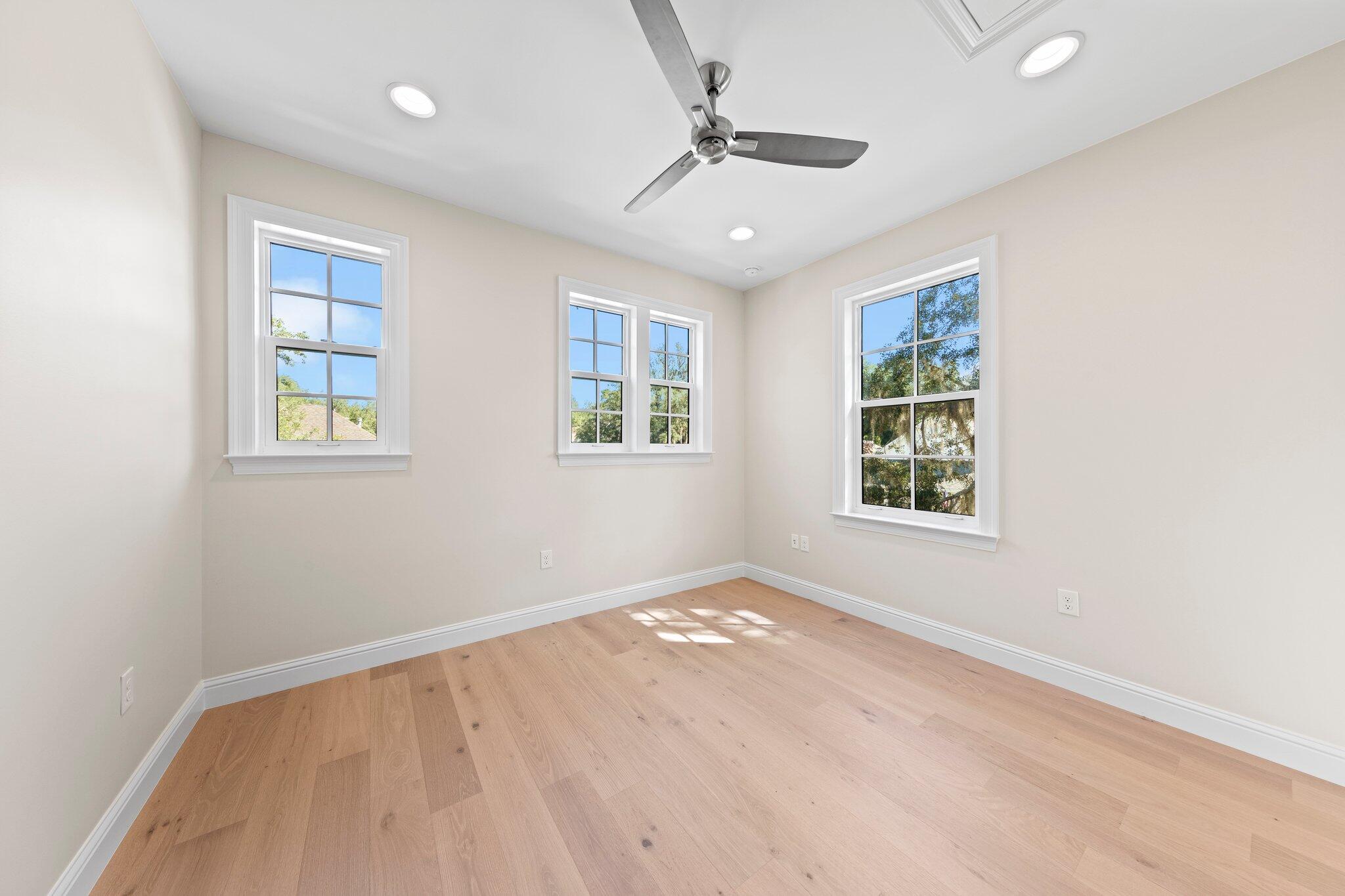 GRAND OAKS S/D - Residential Lease