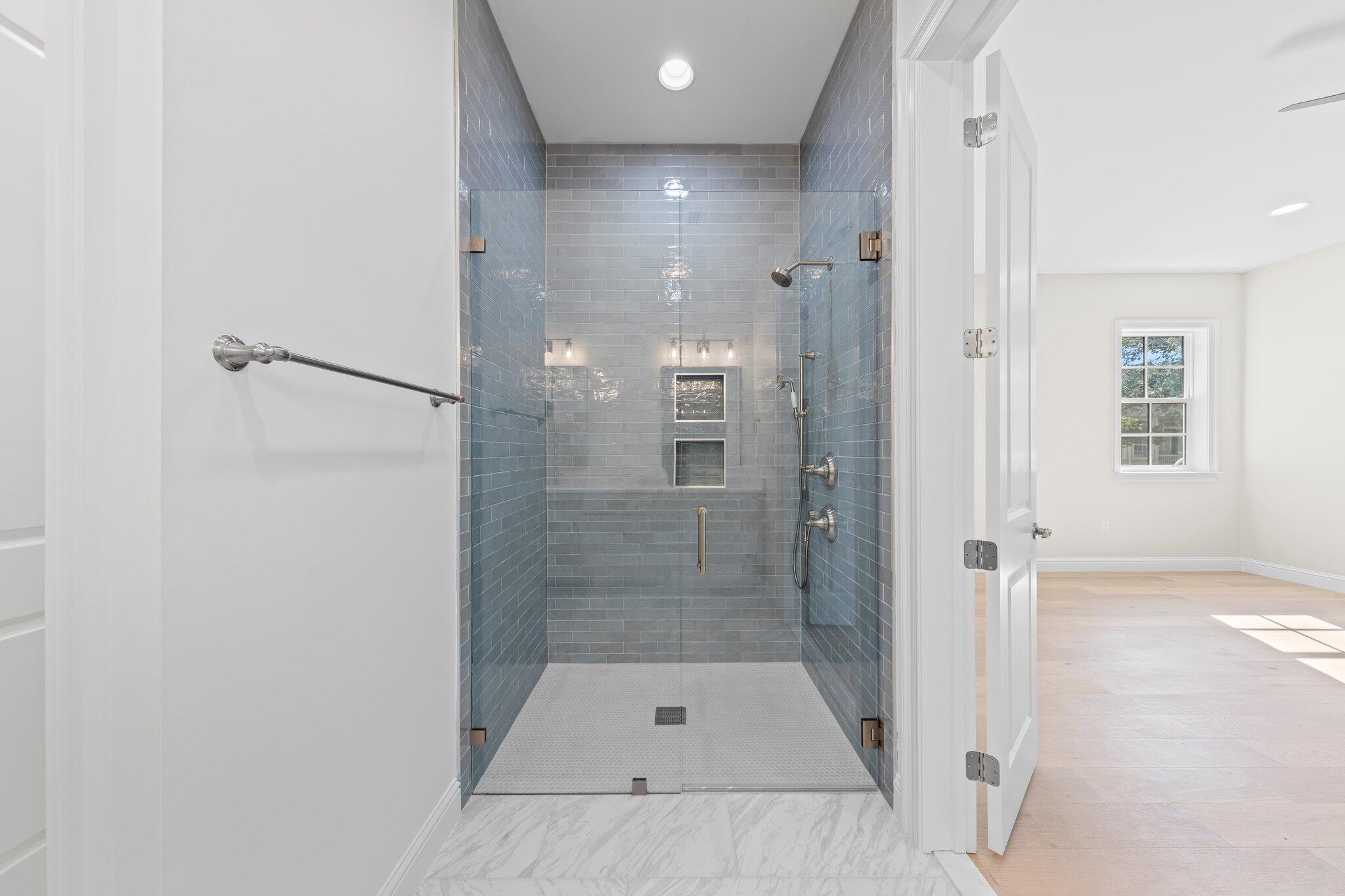 GRAND OAKS S/D - Residential Lease