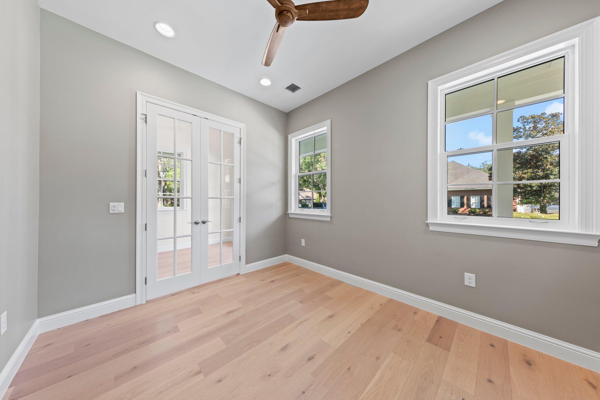 GRAND OAKS S/D - Residential Lease