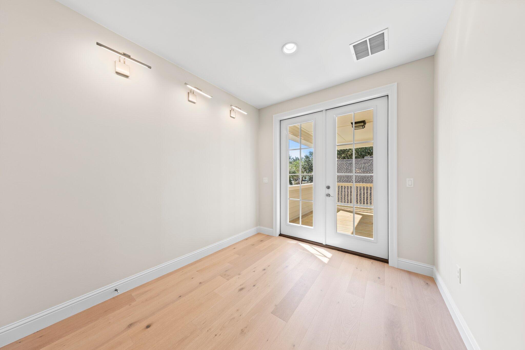 GRAND OAKS S/D - Residential Lease