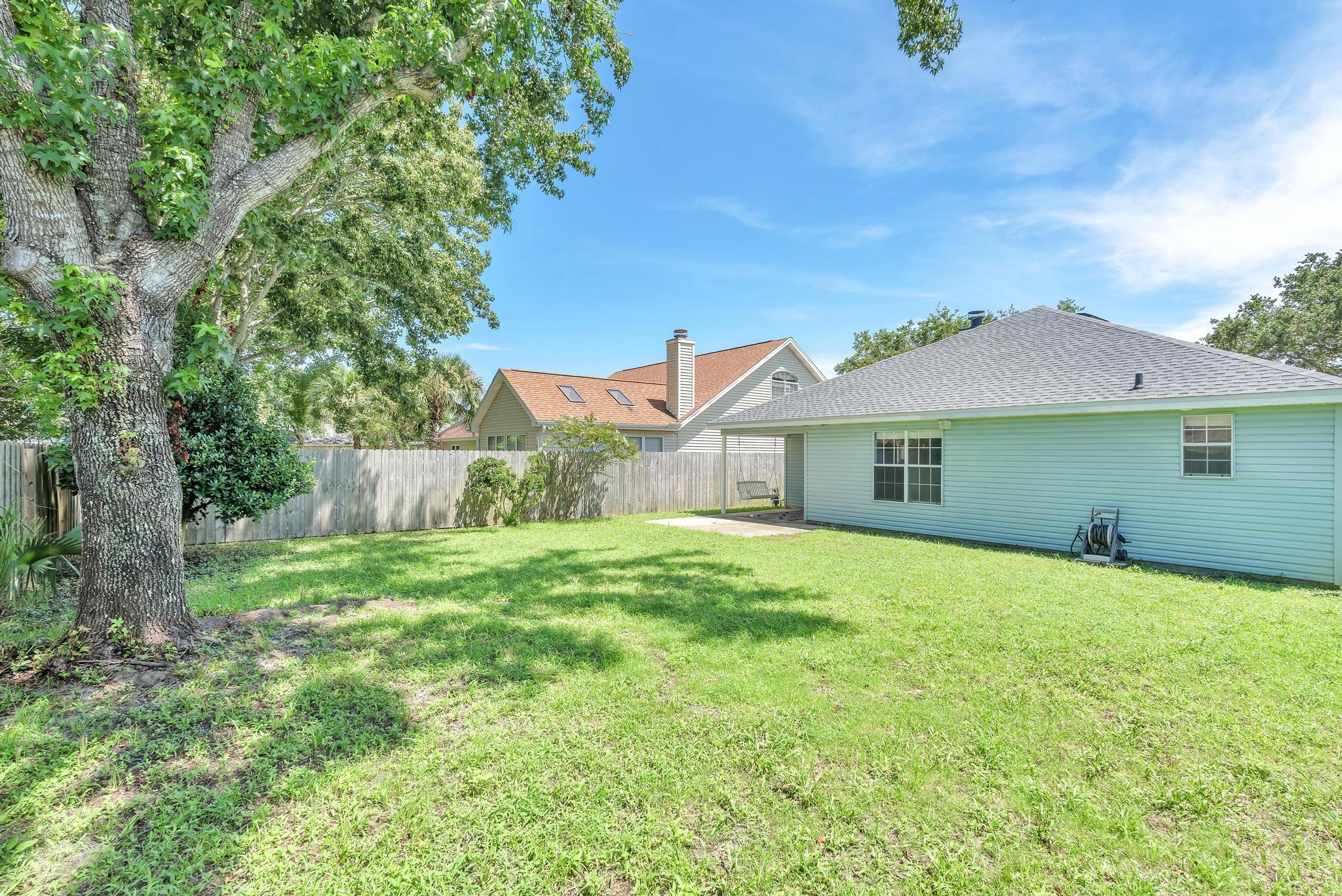 AZALEA GARDENS DESTIN - Residential Lease