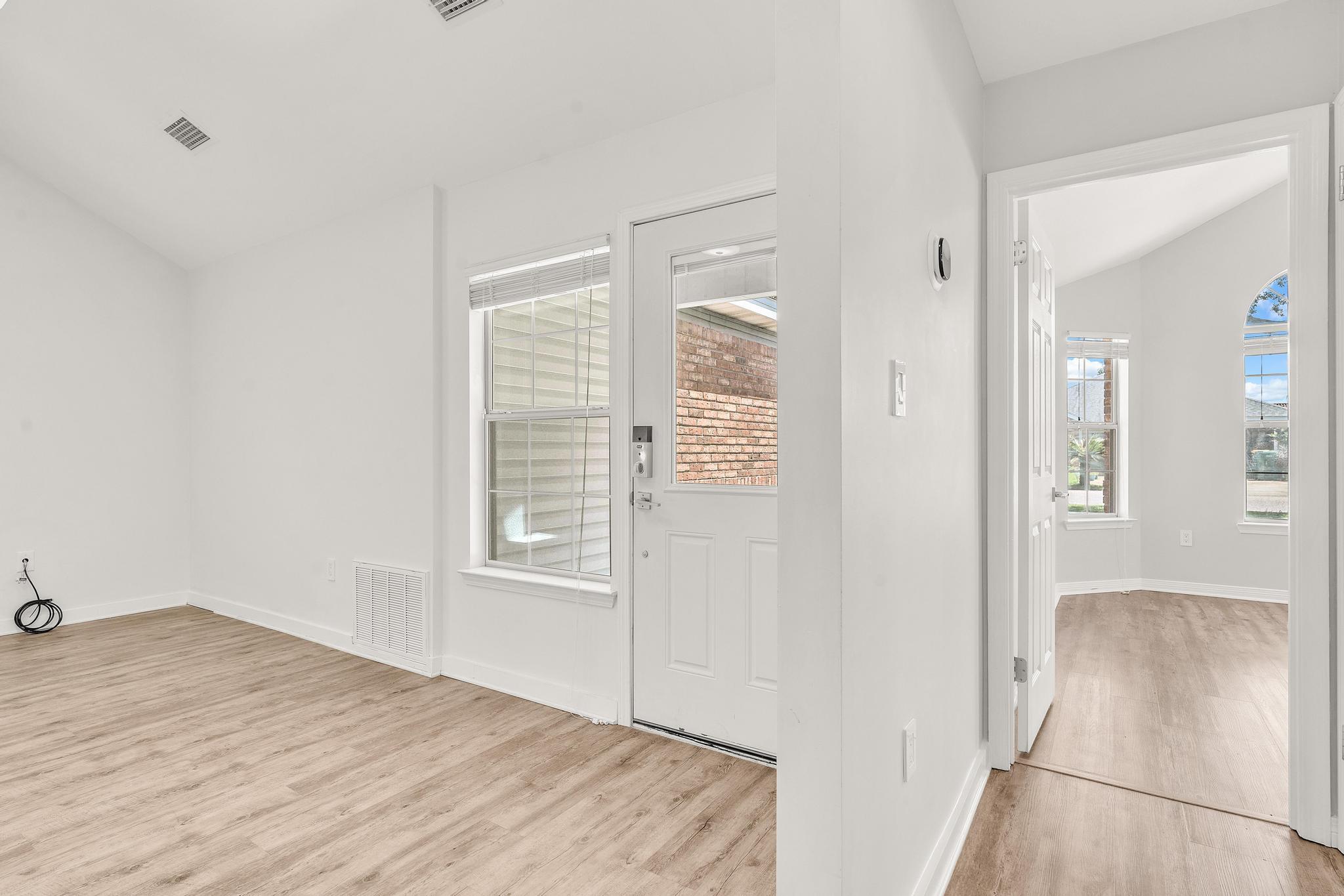 AZALEA GARDENS DESTIN - Residential Lease