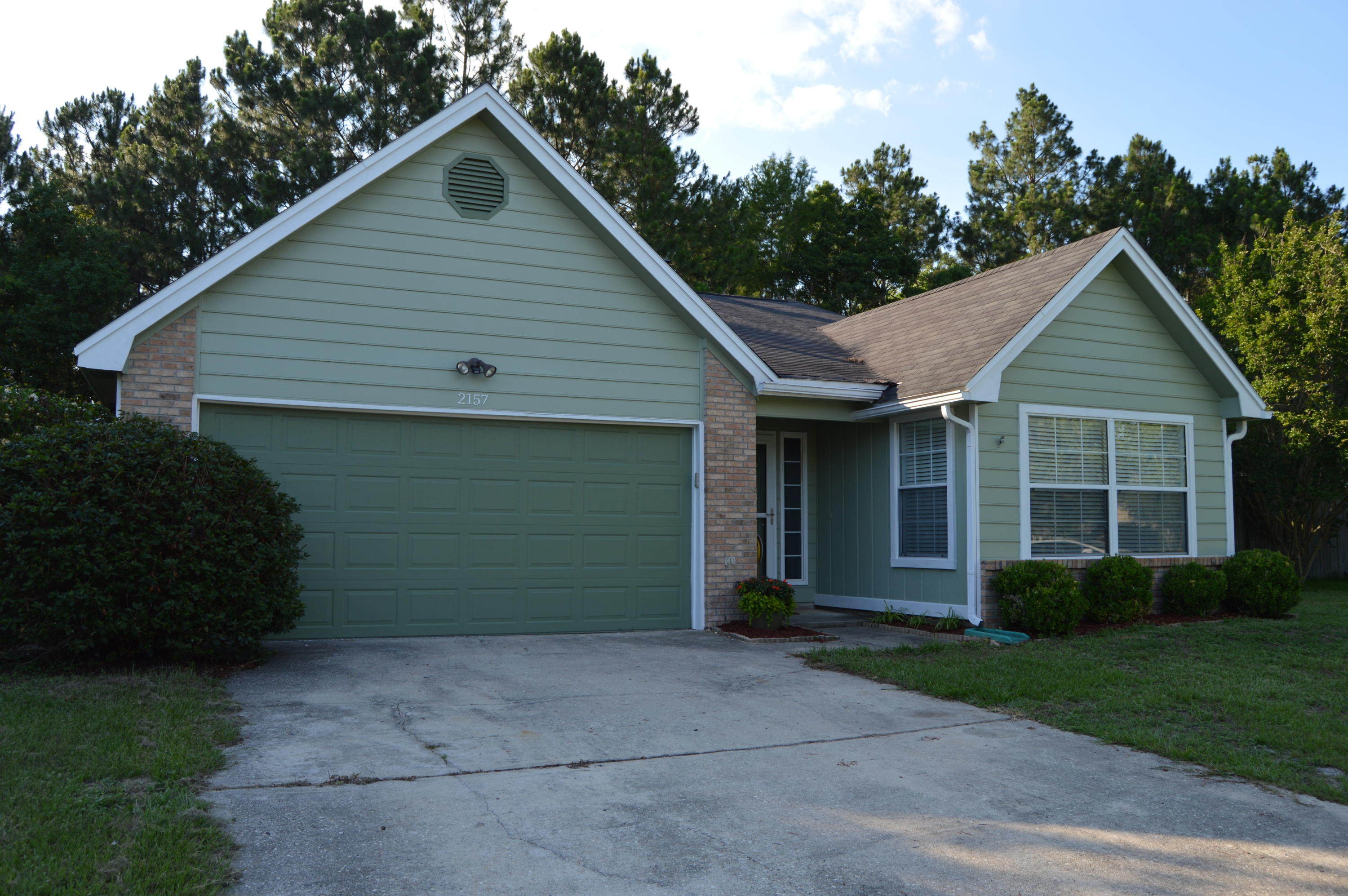 Lovingly maintained home in the Whitney Pines community. Just a few miles away from Hurlburt, this home is newly painted and carpets have been replaced within the last two years. A large barkyard and screened in patio are perfect for relaxing. Home is scheduled to receive brand new roof soon. Call today to set up a showing!