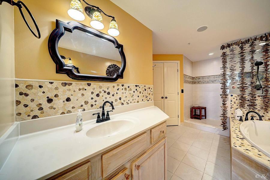 Grande Surf Club Condo - Residential