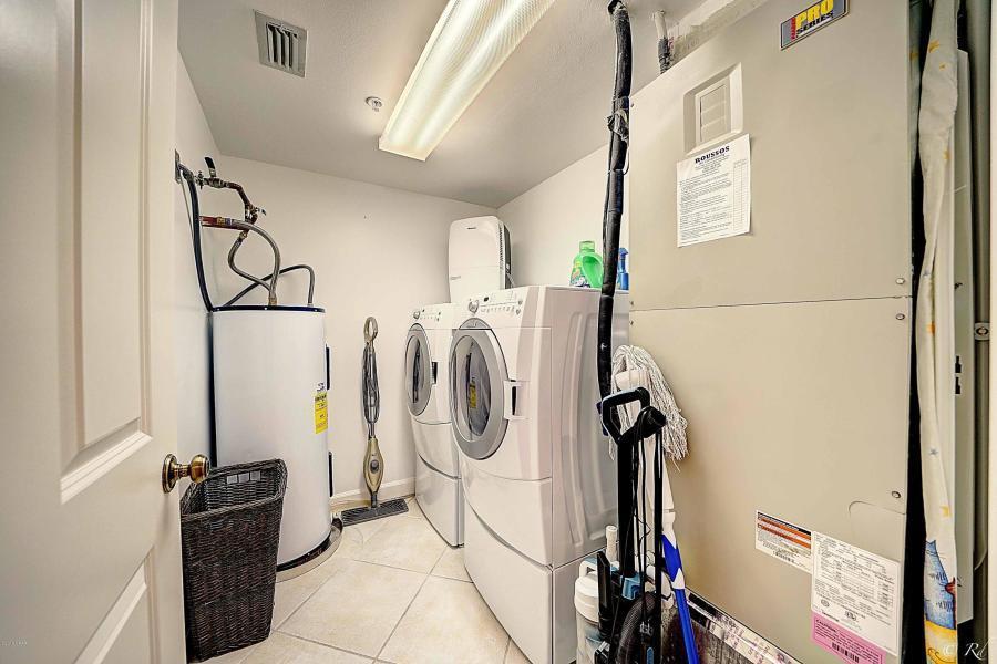 Grande Surf Club Condo - Residential