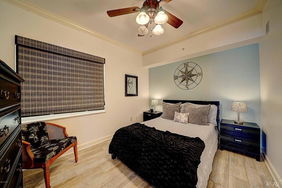 Grande Surf Club Condo - Residential