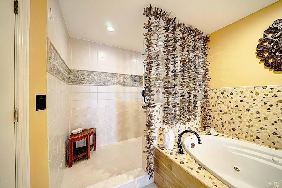 Grande Surf Club Condo - Residential