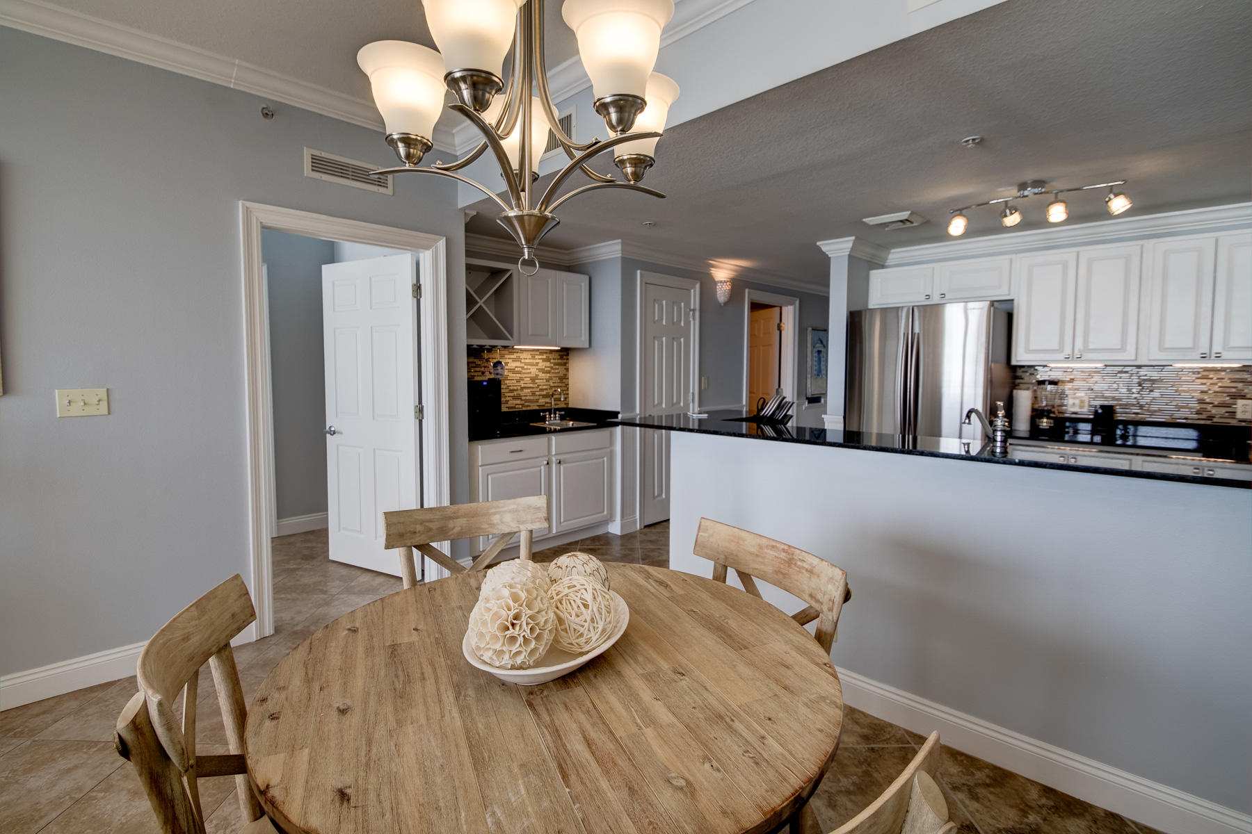 CALYPSO RESORT & TOWERS - Residential