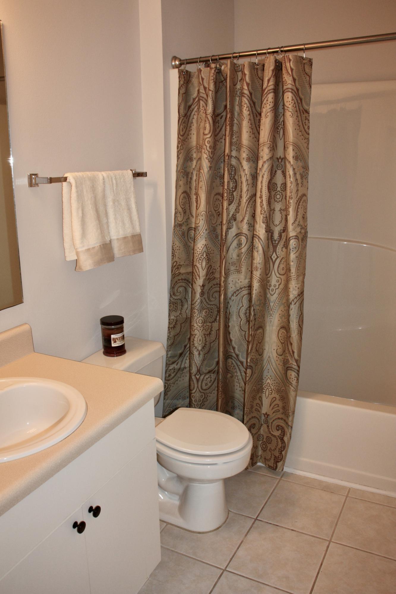 COUNTRYVIEW ESTATES 6TH ADDN PH1 - Residential