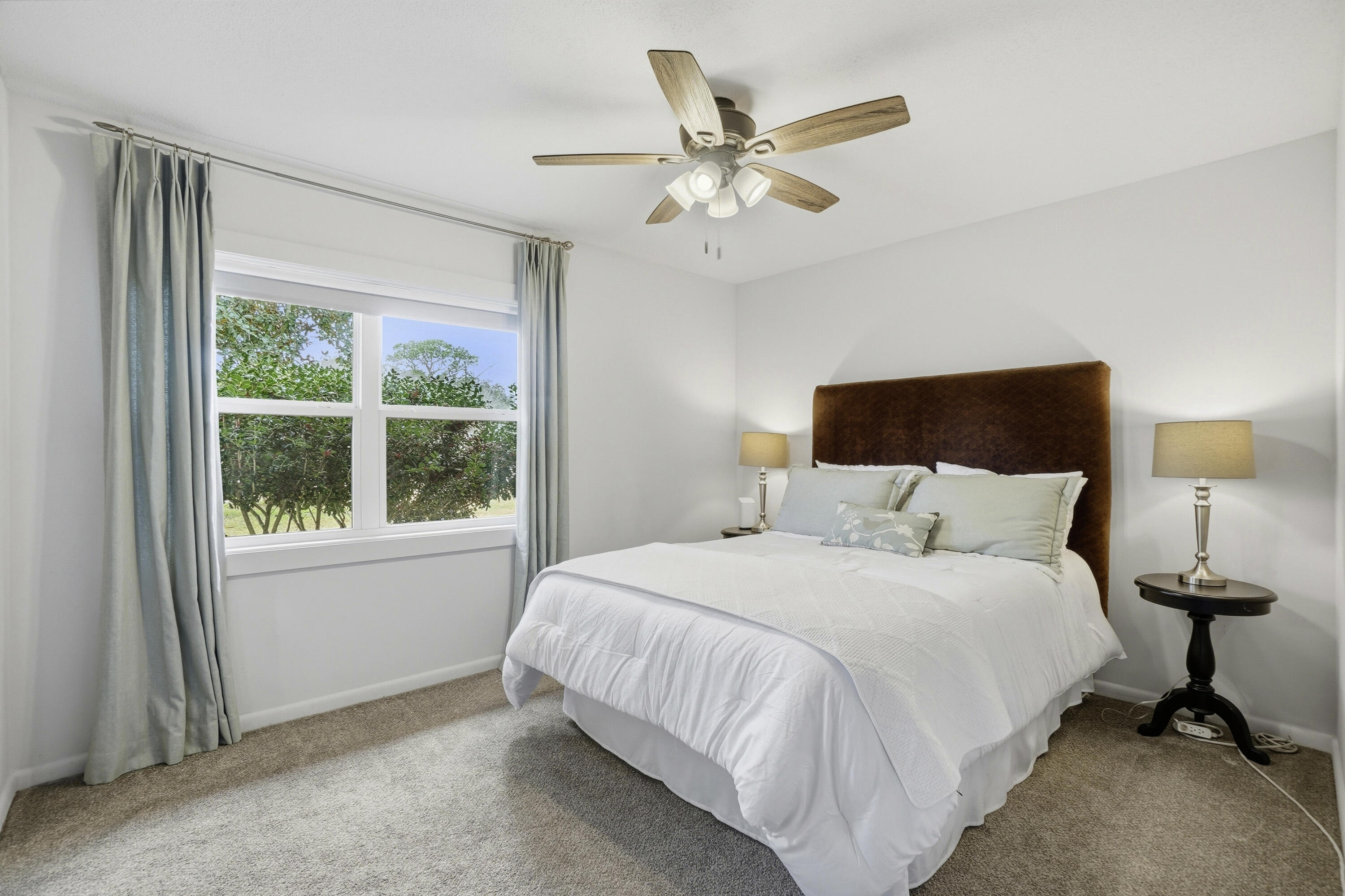 Country Club Est 1st Addn - Residential