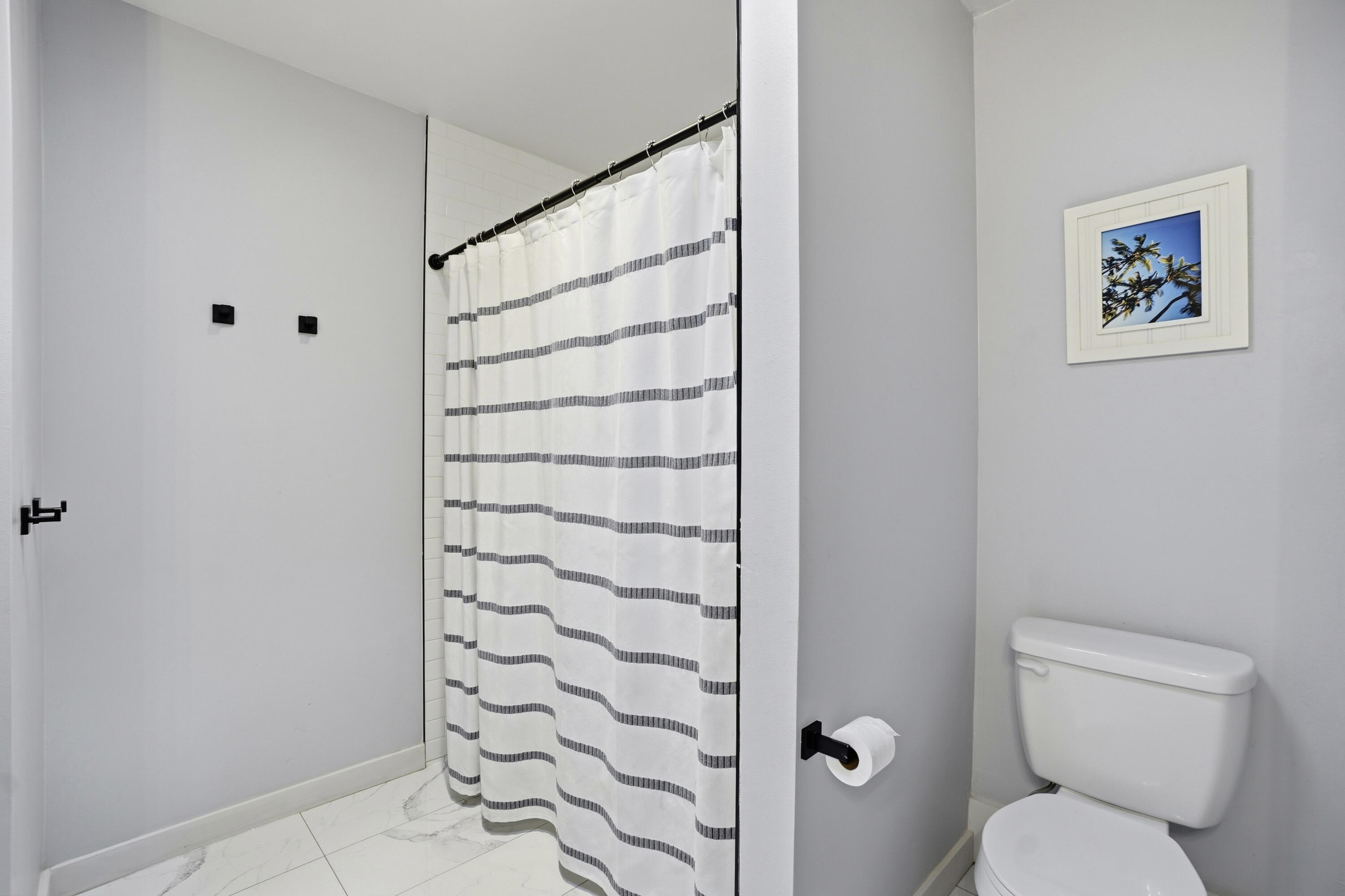 Country Club Est 1st Addn - Residential