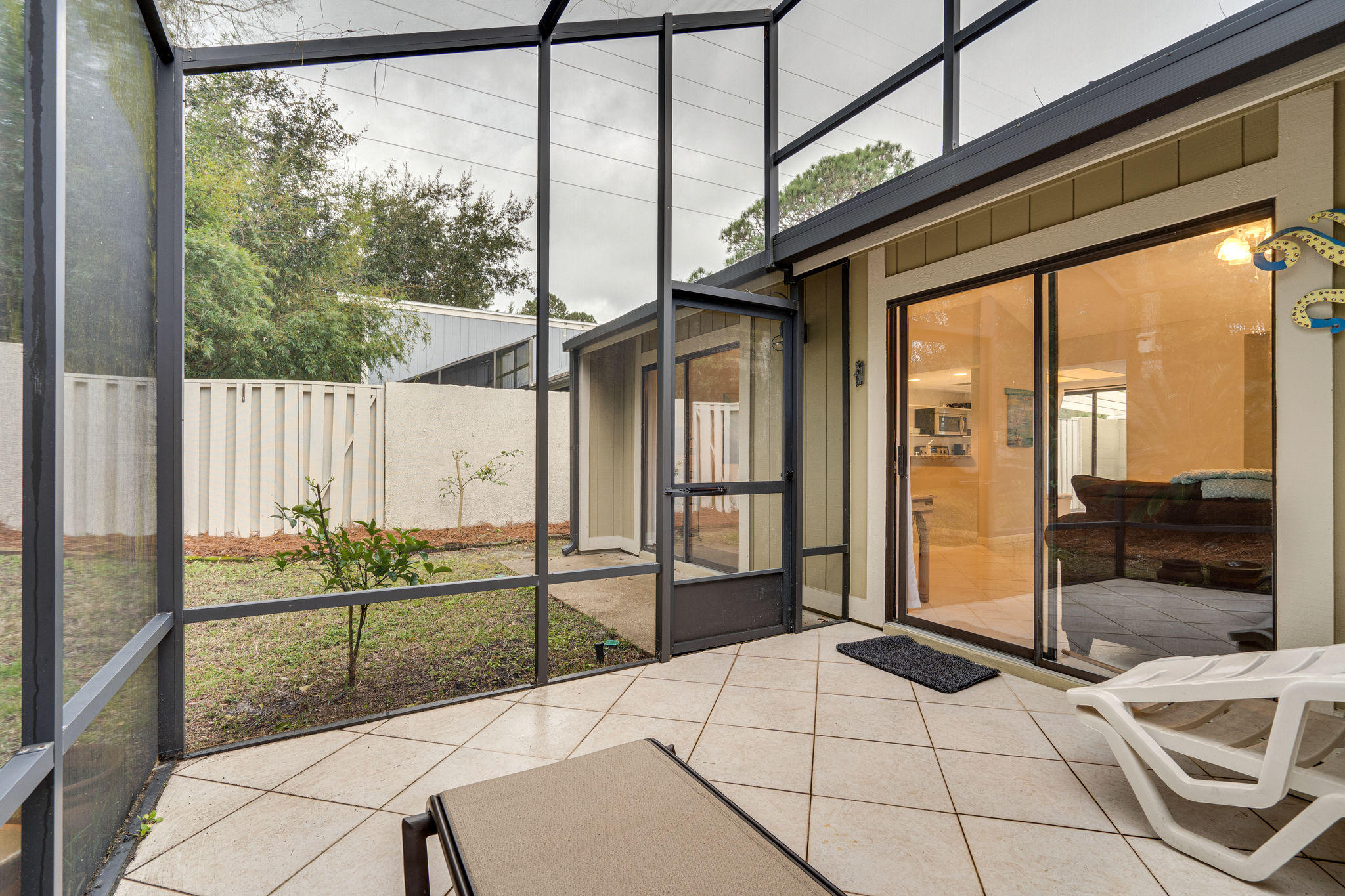 LINKSIDE VILLAGE UNIT 1 - Residential