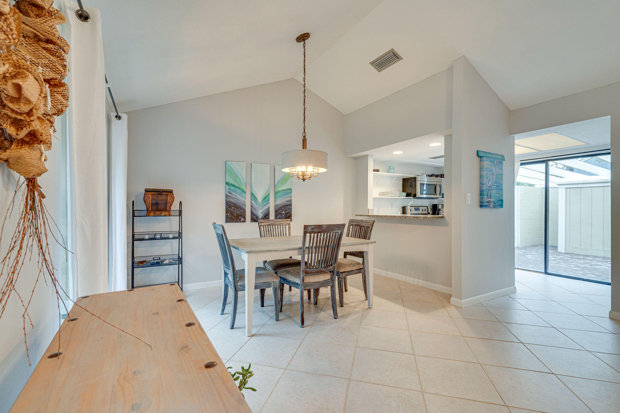 LINKSIDE VILLAGE UNIT 1 - Residential