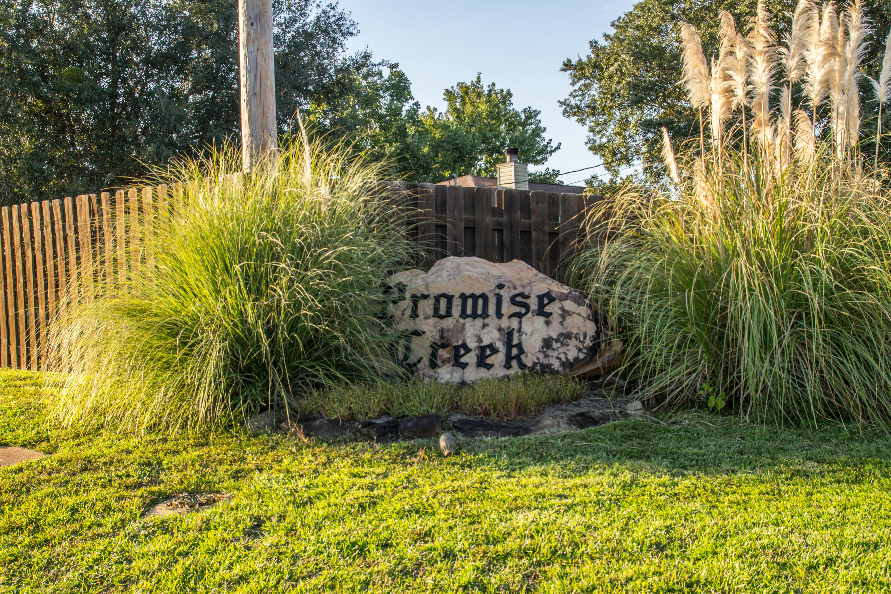 PROMISE CREEK - Residential