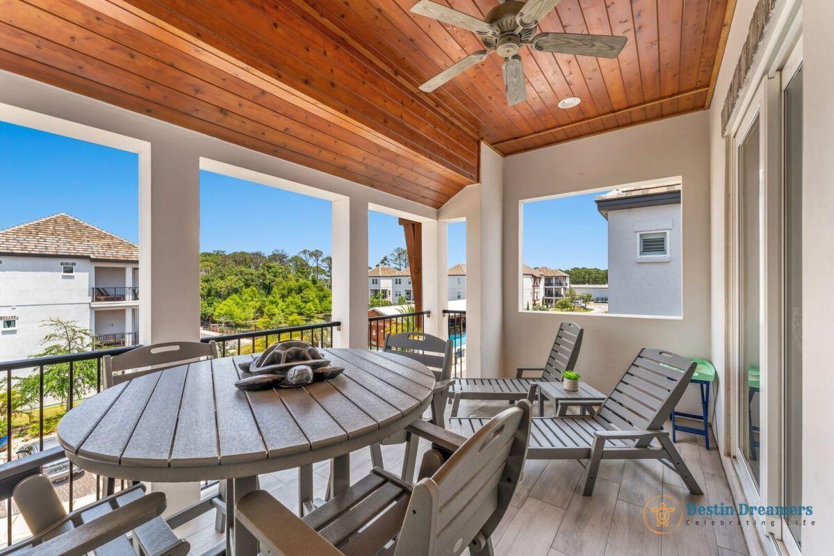 The Retreat at Miramar - Residential