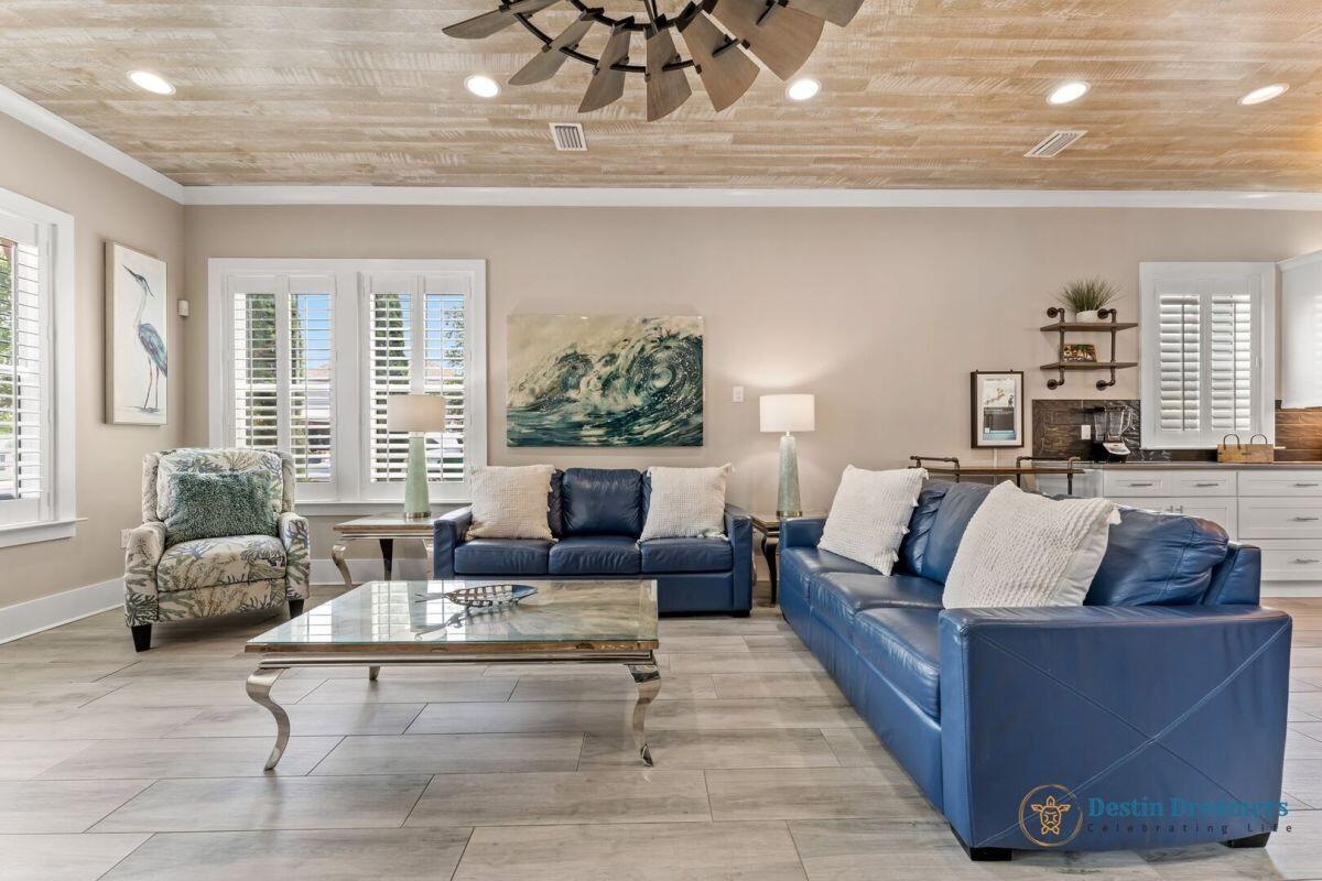 The Retreat at Miramar - Residential