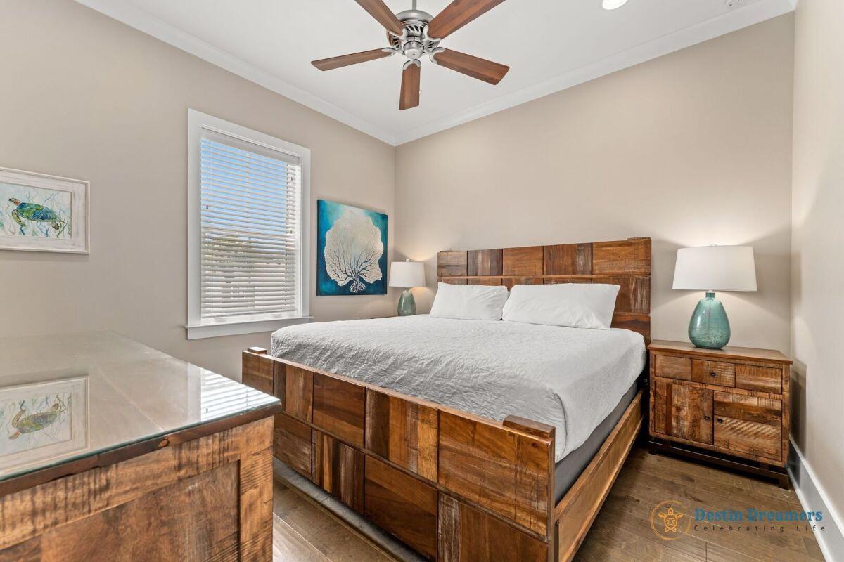 The Retreat at Miramar - Residential