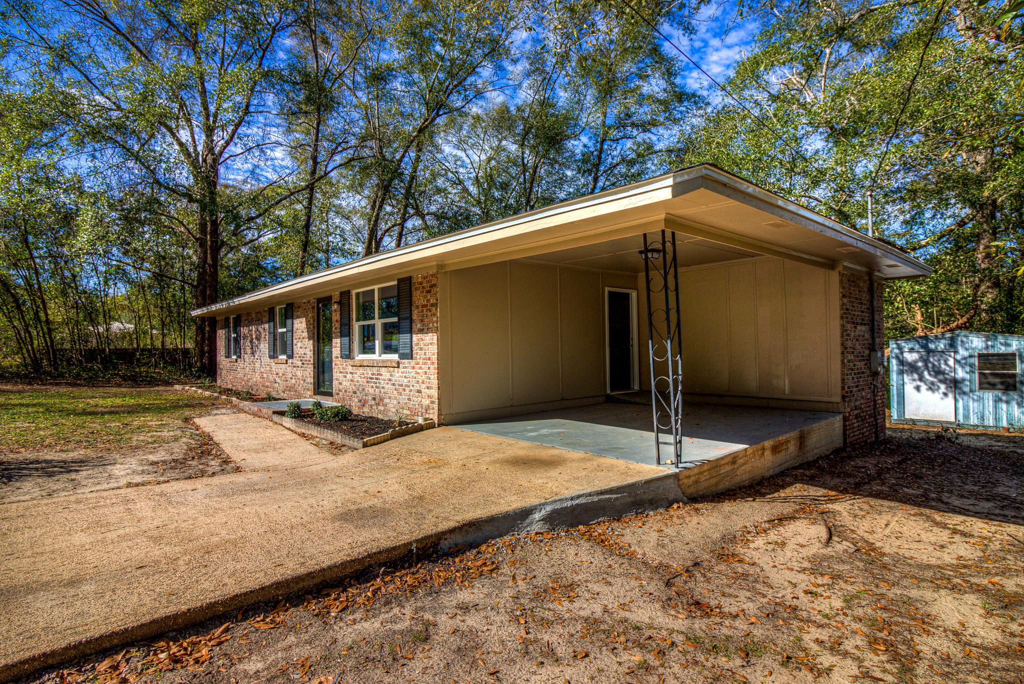 TOWN OF DEFUNIAK SPRINGS - Residential