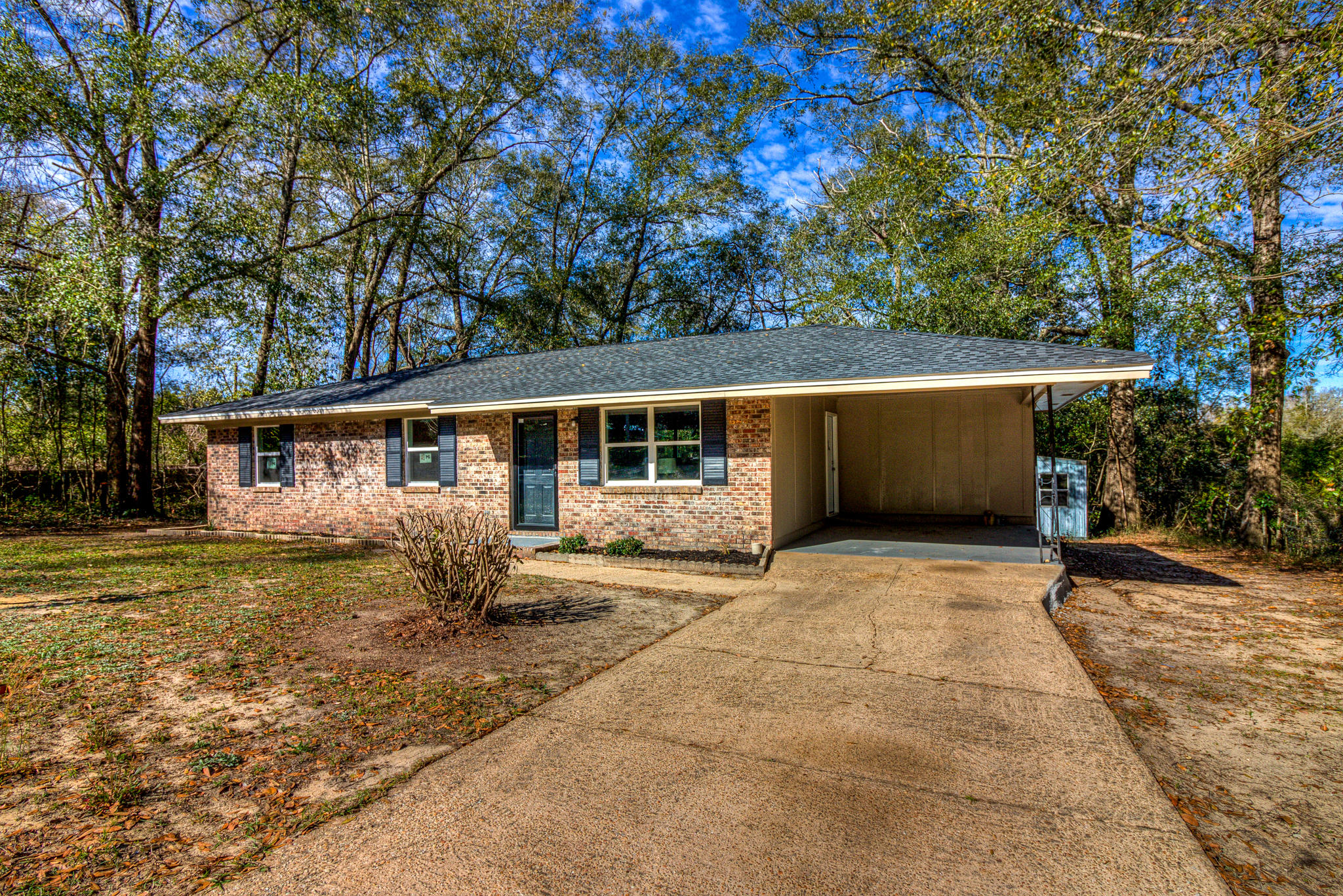 TOWN OF DEFUNIAK SPRINGS - Residential