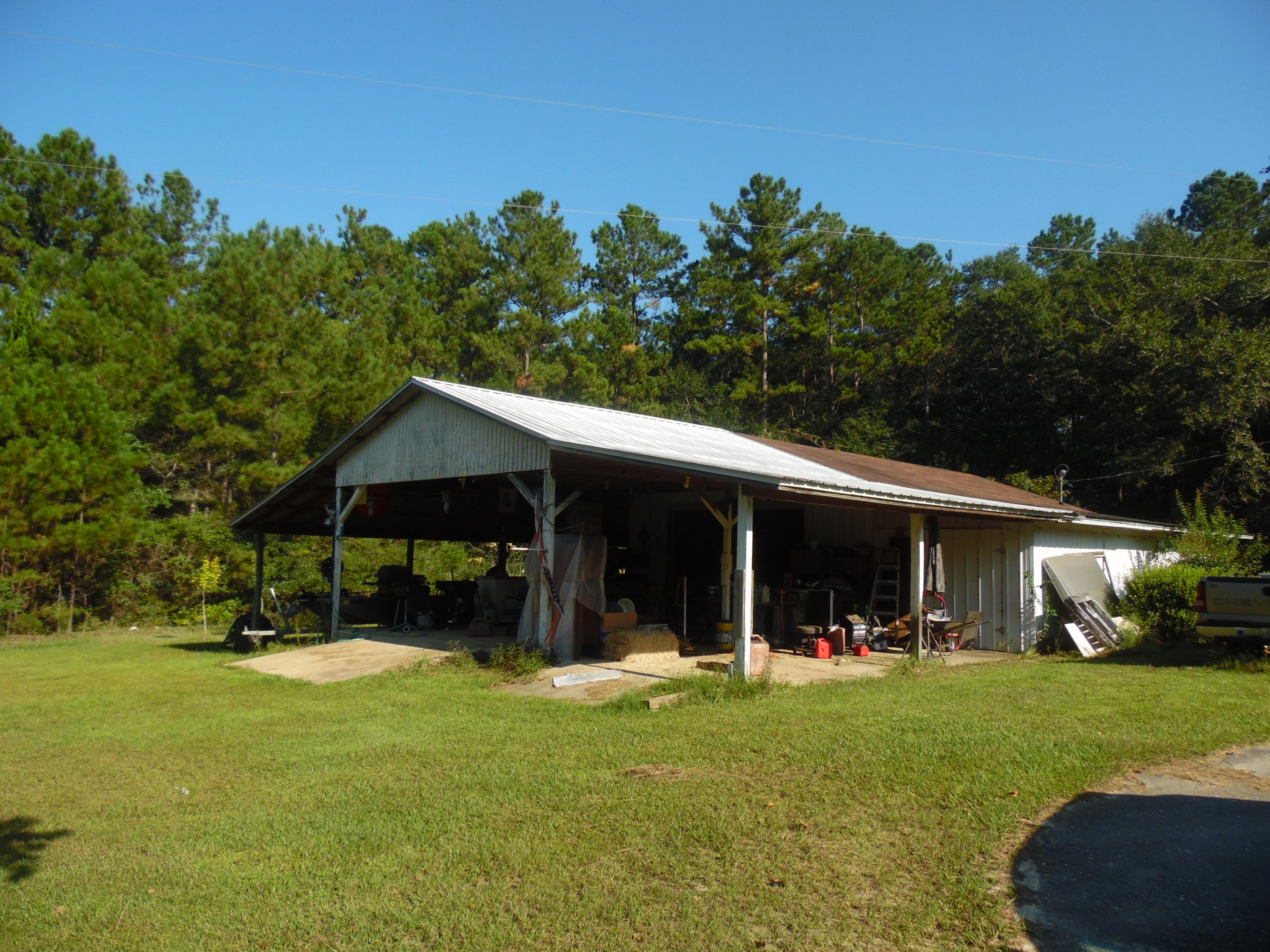 METES & BOUNDS - Farm