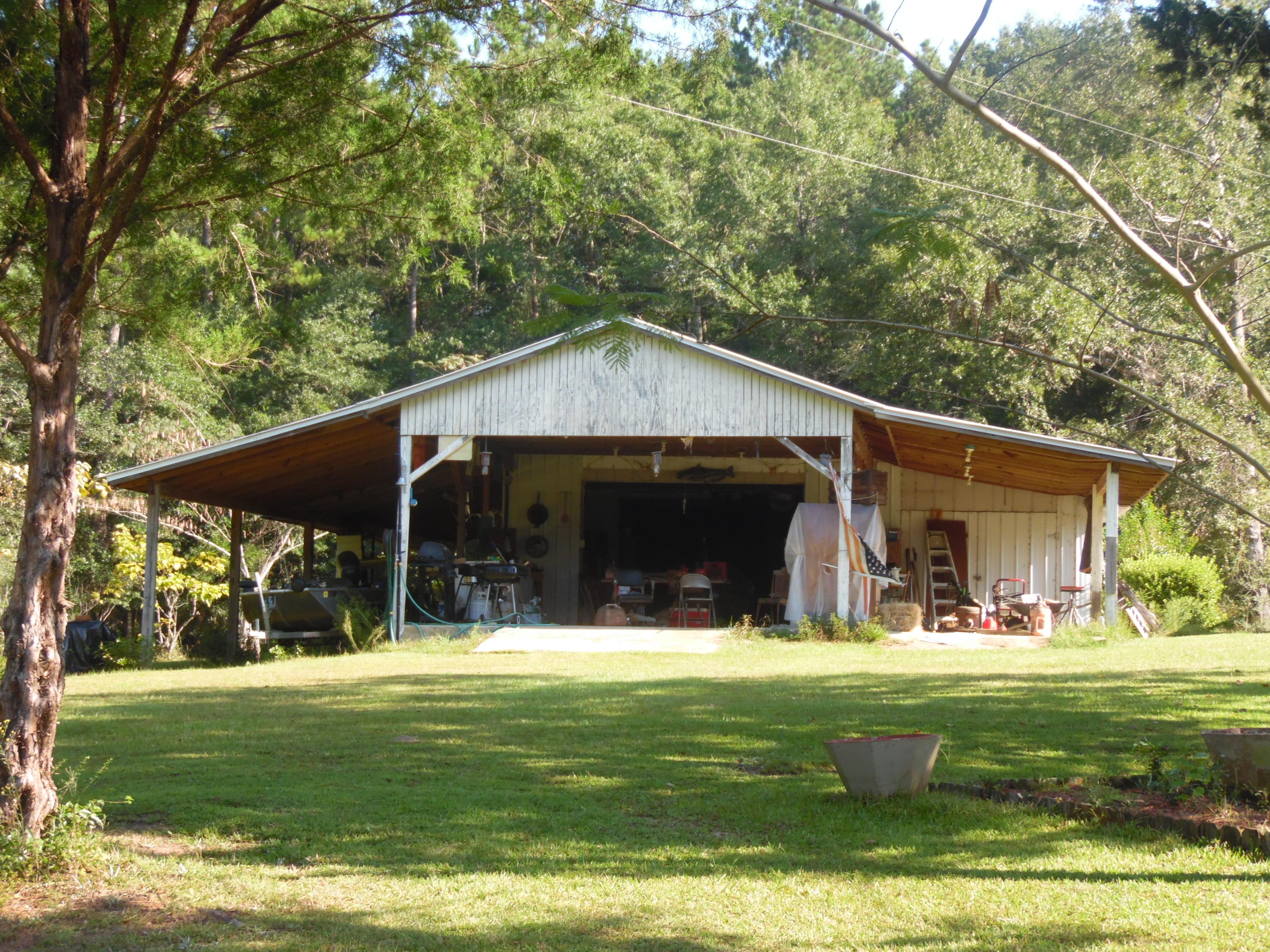 METES & BOUNDS - Farm