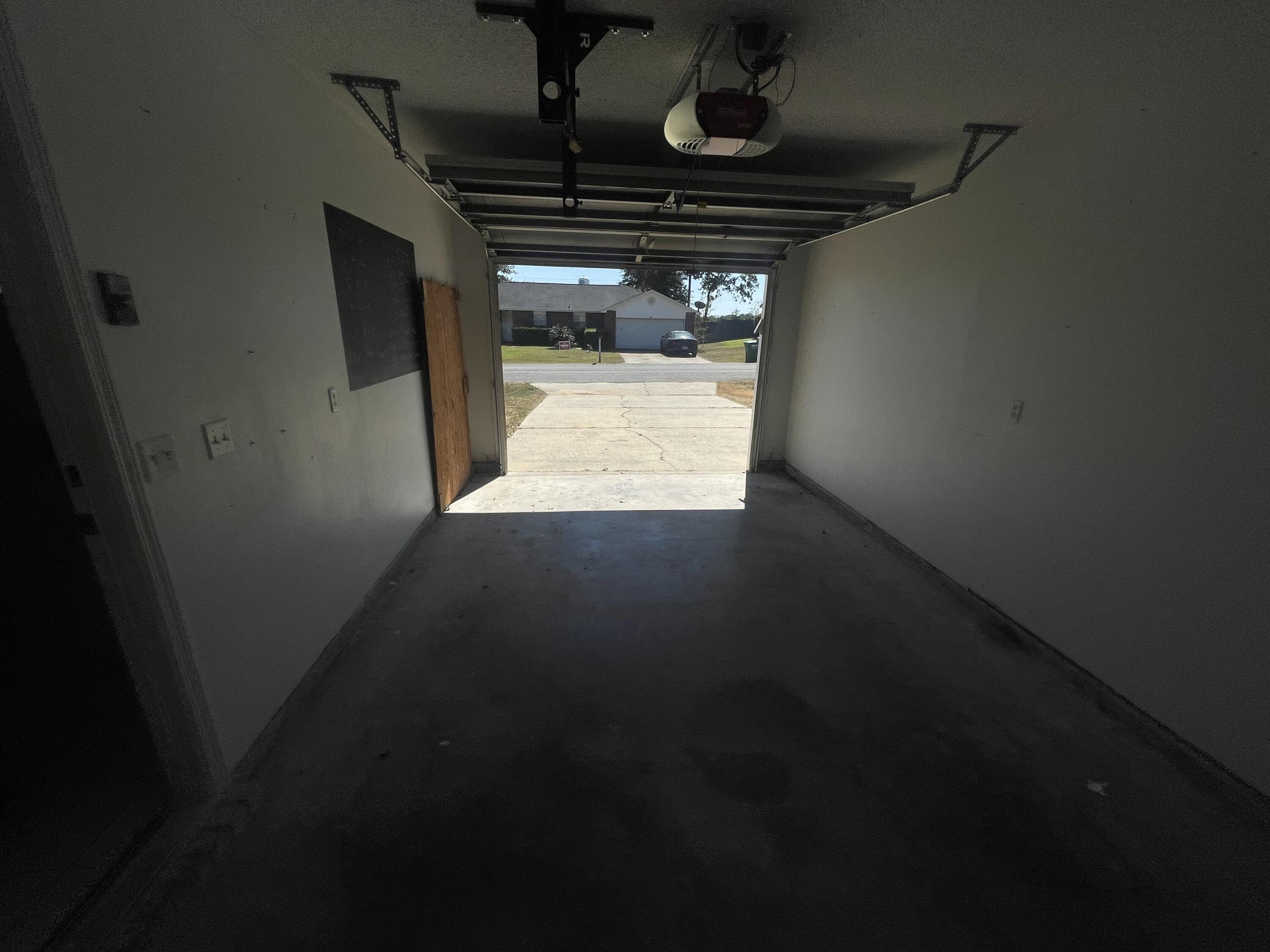 COUNTRYVIEW ESTATES - Residential Lease