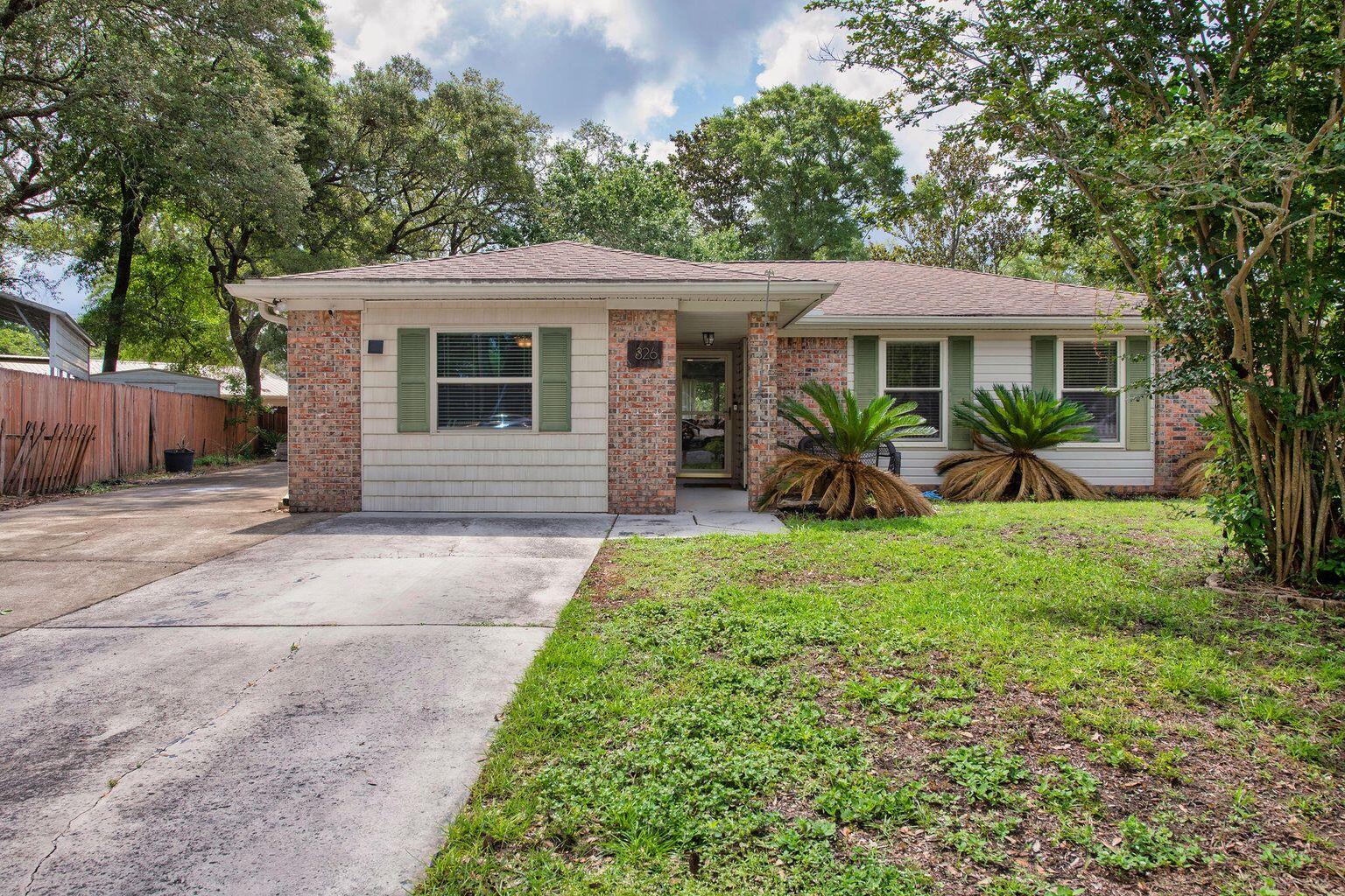 Located near the end of a peaceful cul-de-sac, this updated 3 bedroom home offers the perfect blend of comfort, and convenience. Step inside to an open floor plan that's ideal for both everyday living and entertaining. The kitchen features custom cabinetry and granite countertops, with LVP flooring flowing through the main living areas. The versatile den can easily be used as an office or flex room. French doors in the bright, open living area leads to a large patio space and massive backyard. Pets may be allowed pending owner approval and pet deposit. No Smoking.