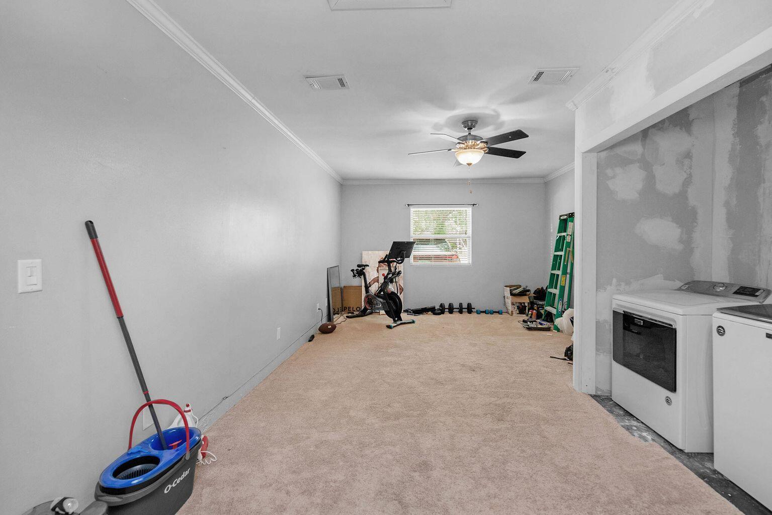 CREEKSIDE 2 - Residential Lease