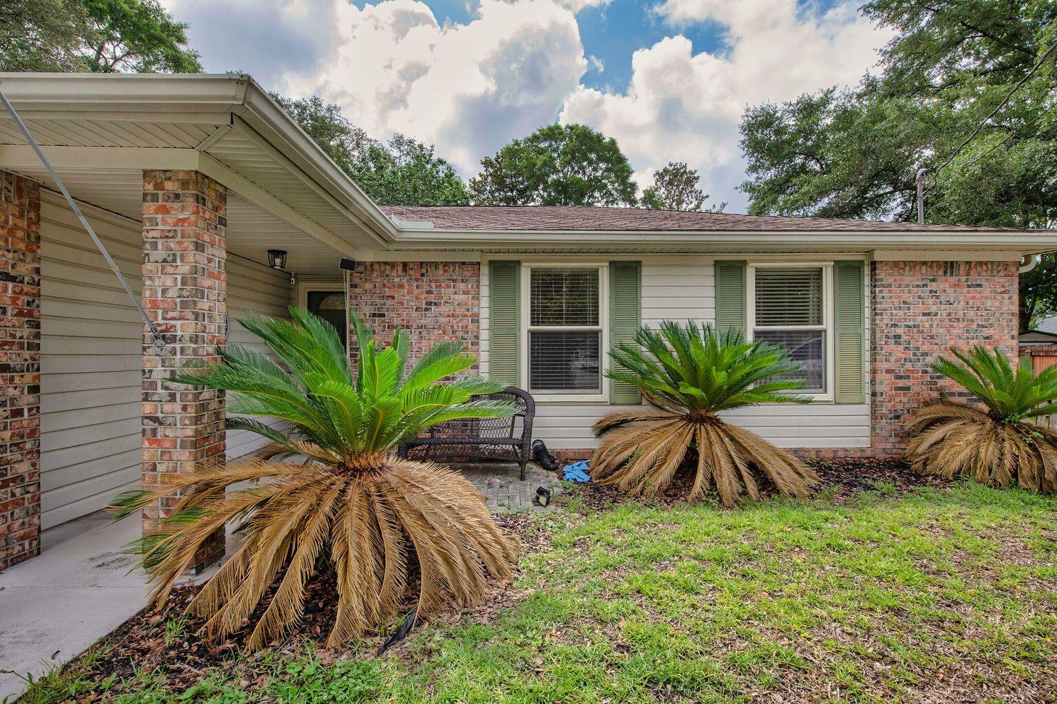 CREEKSIDE 2 - Residential Lease