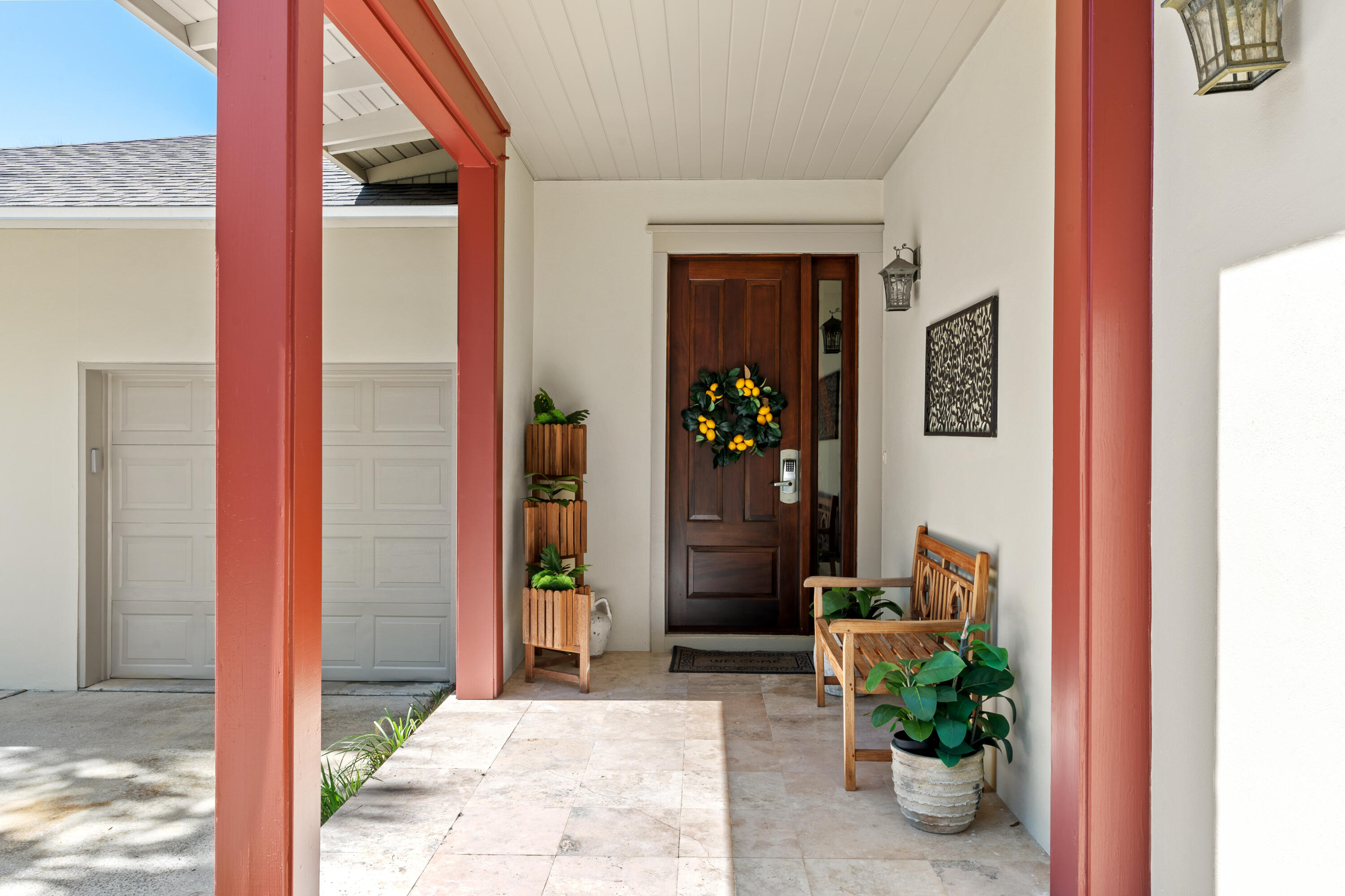 8582 Magnolia Bay Lane
