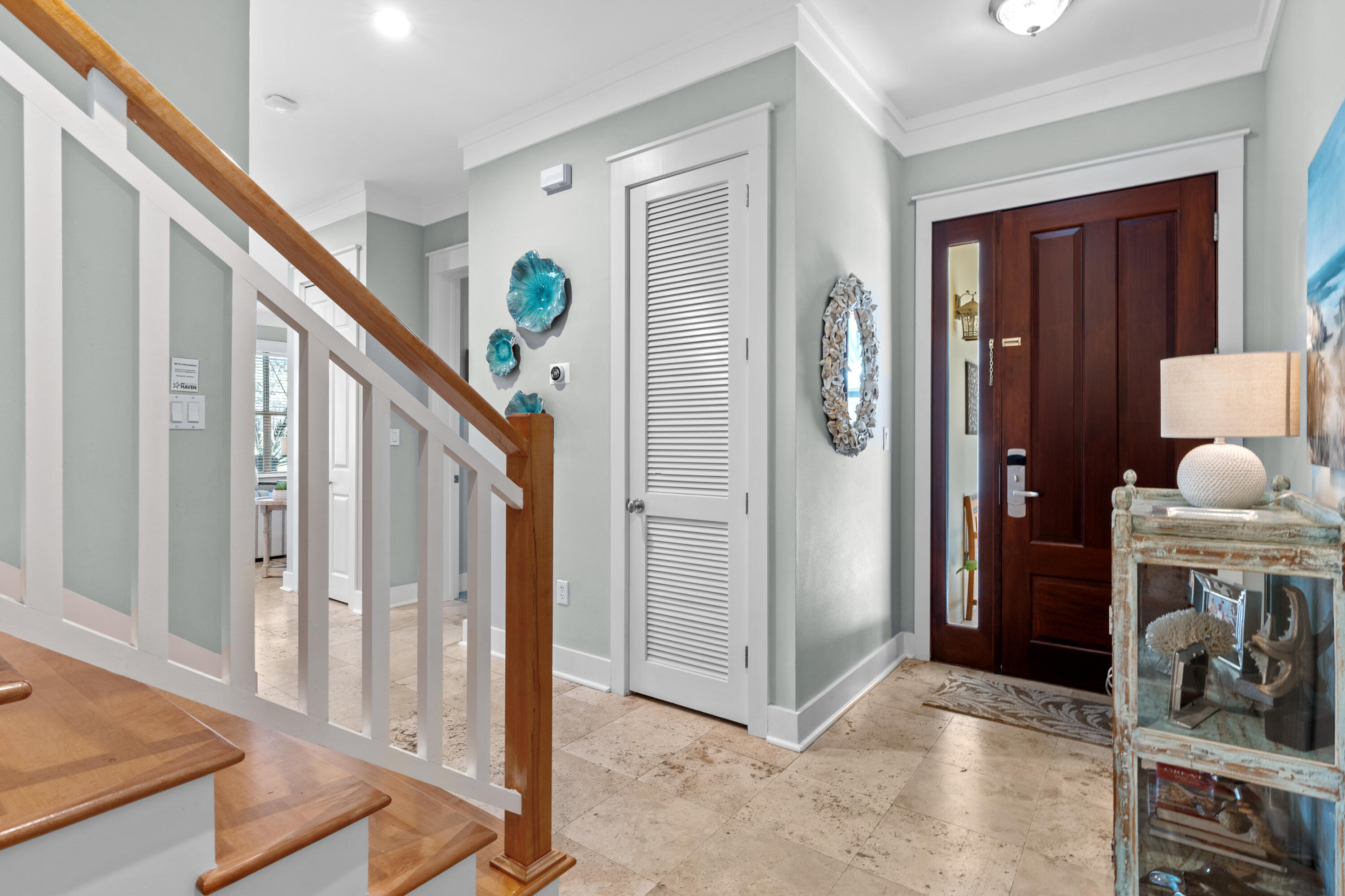 MAGNOLIA BAY - Residential