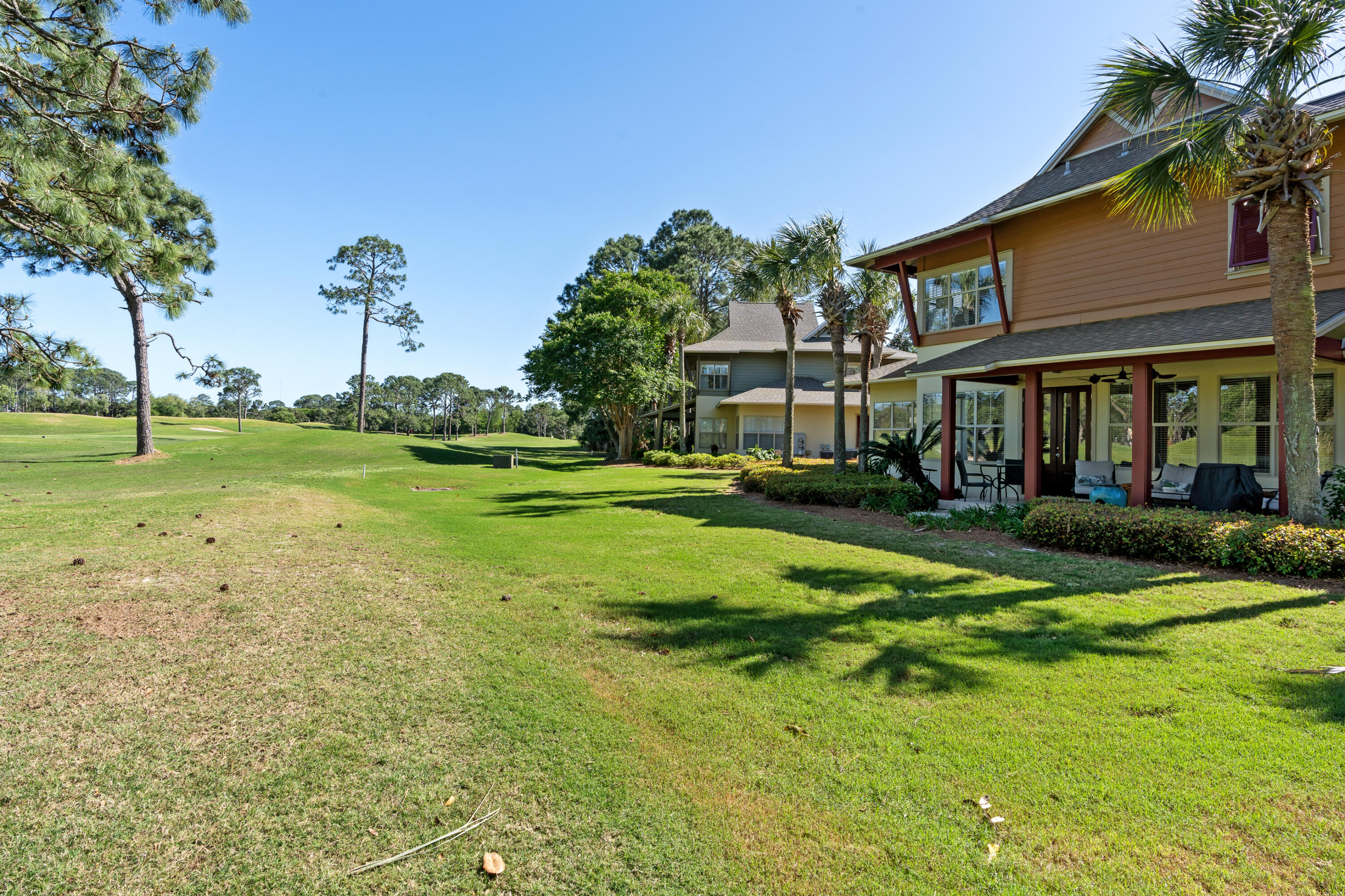 MAGNOLIA BAY - Residential