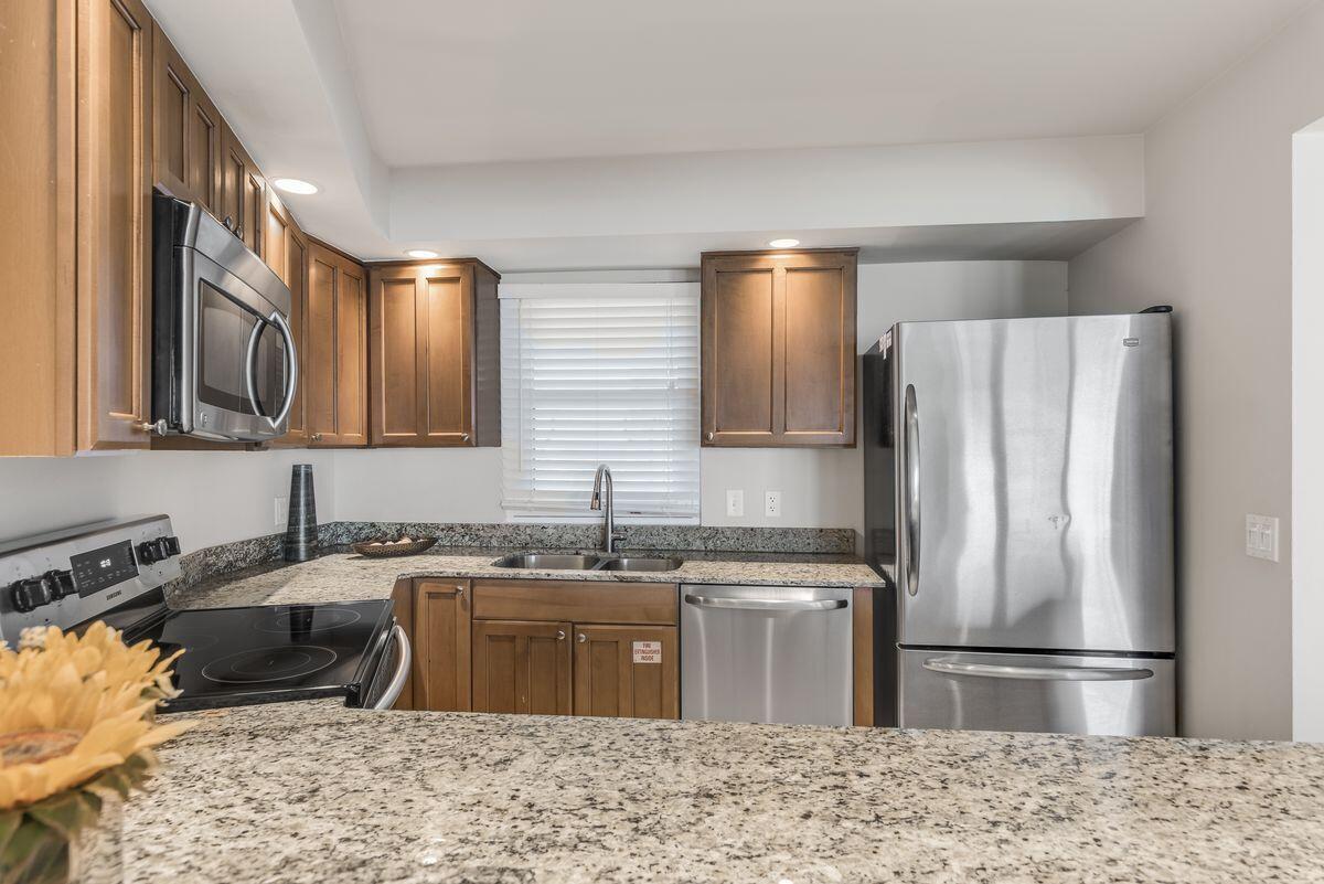 BEACHSIDE TWO - Residential