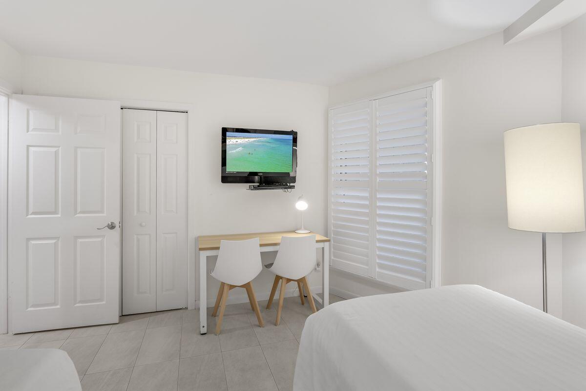 BEACHSIDE TWO - Residential