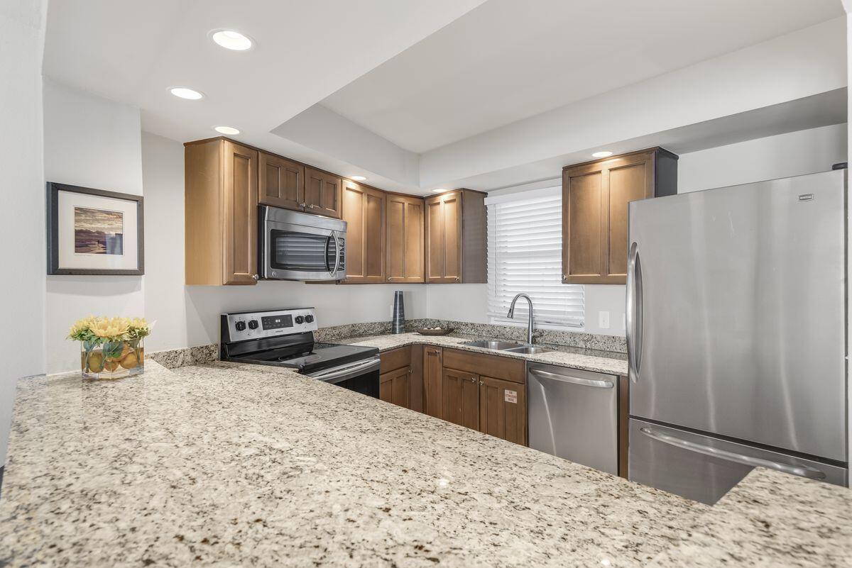 BEACHSIDE TWO - Residential