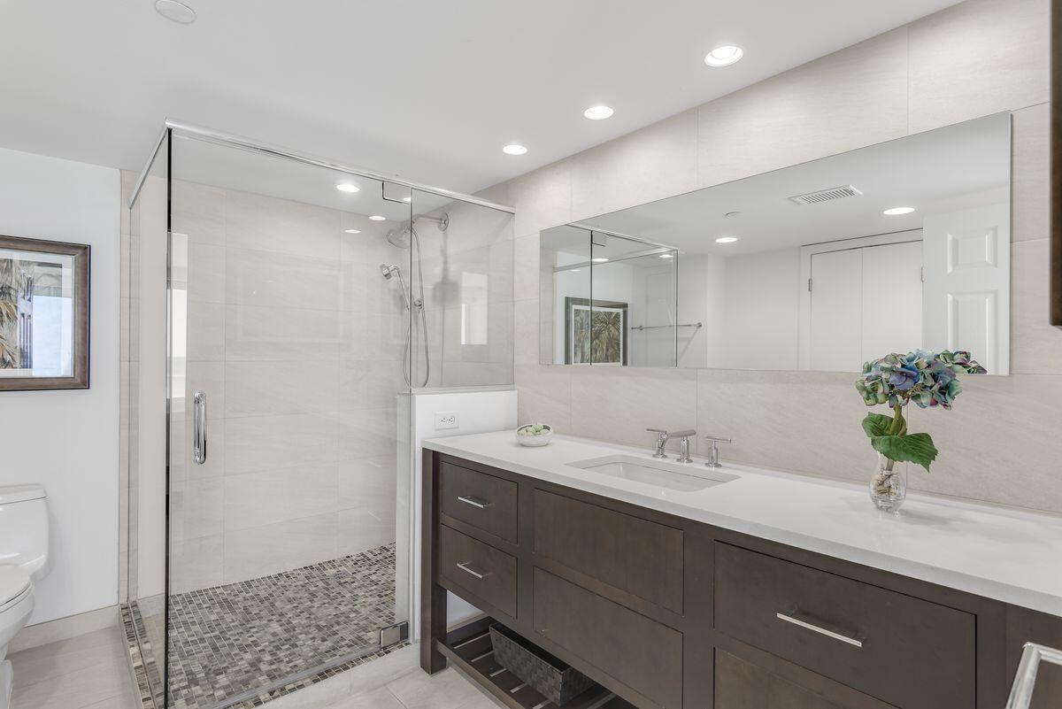 BEACHSIDE TWO - Residential