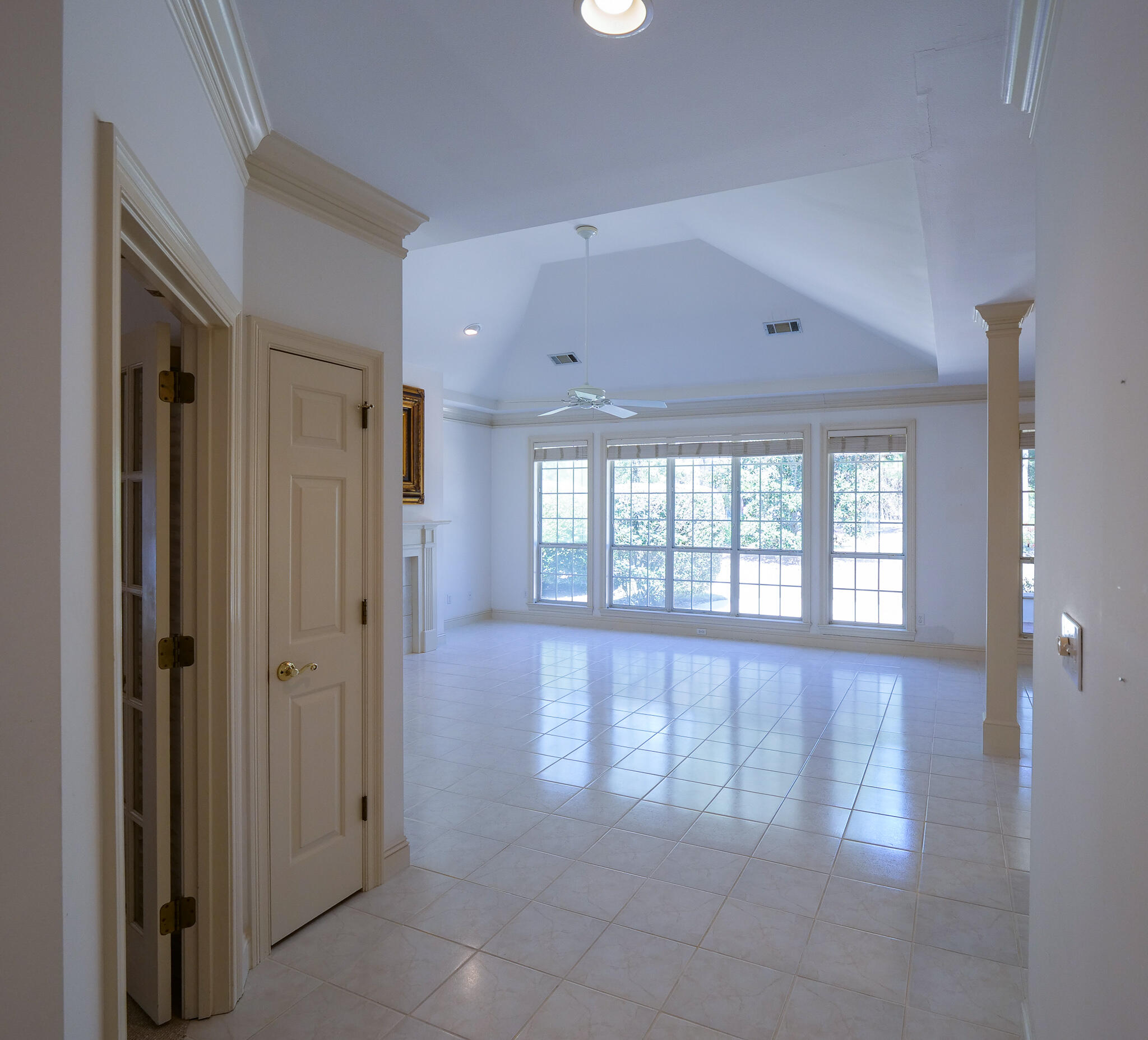 TURNBERRY PLACE - Residential