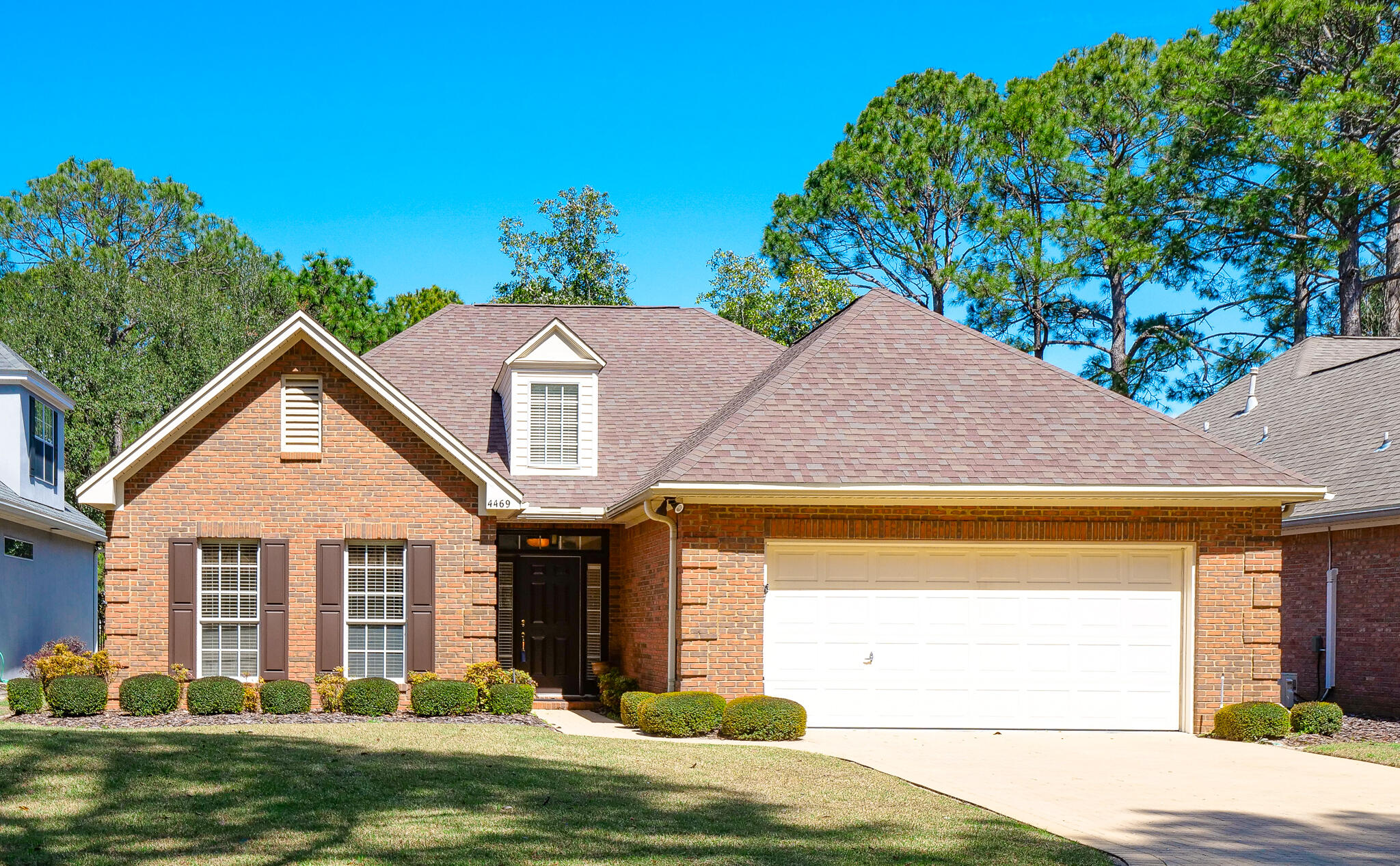 TURNBERRY PLACE - Residential