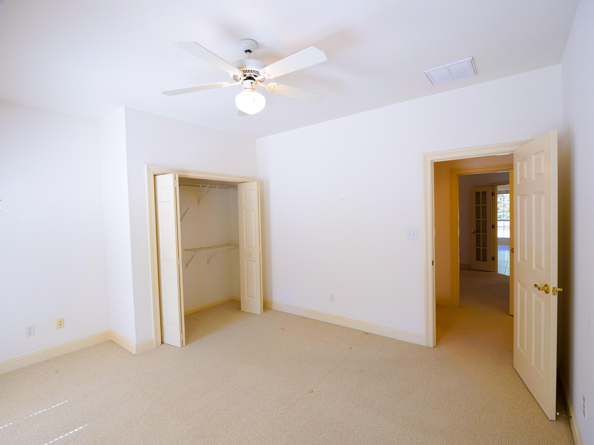 TURNBERRY PLACE - Residential