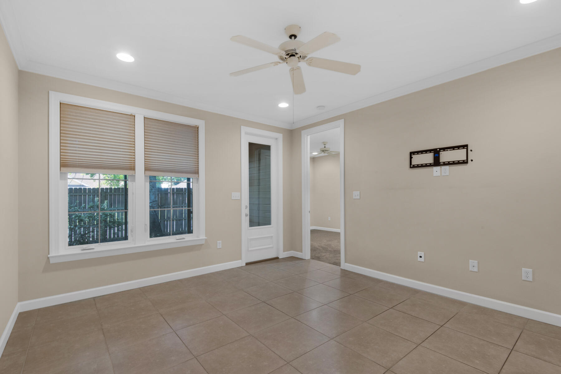 MARINA LANDING - Residential